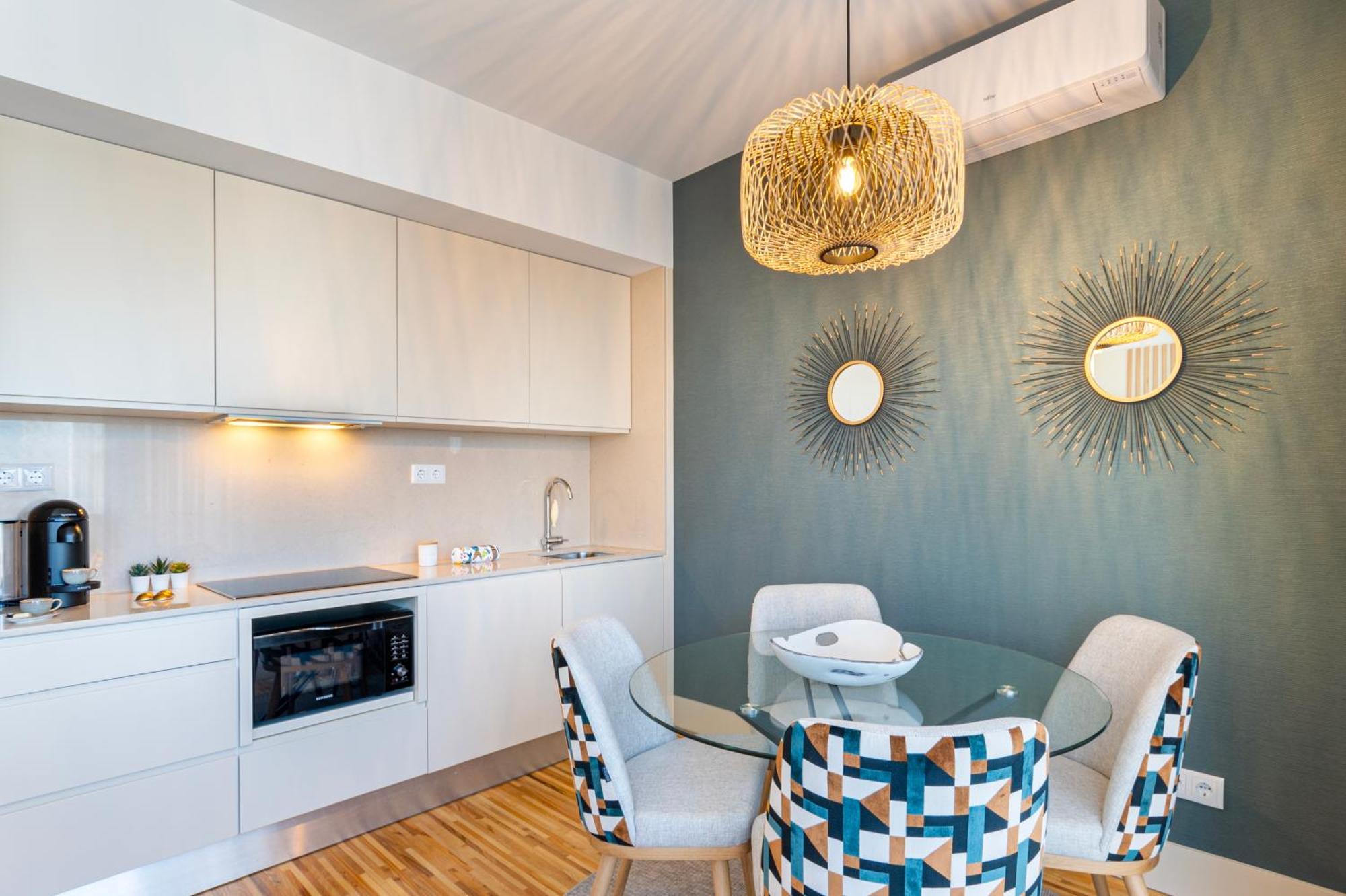 Stylish Poveiros Flat W Balcony By Lovelystay Appartement *