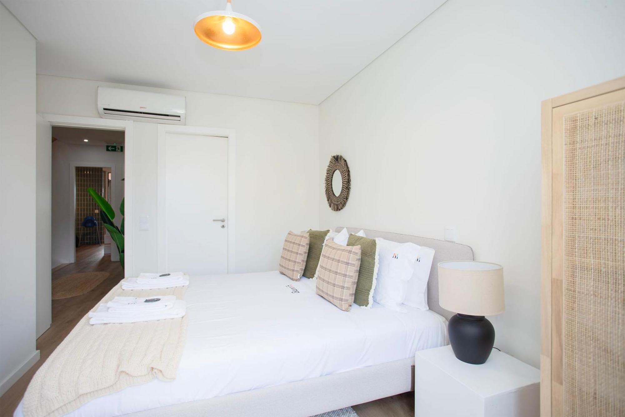 Liiiving In - Downtown Quiet House Porto