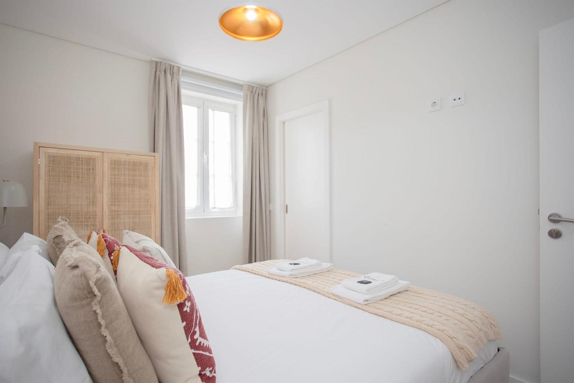 Liiiving In - Downtown Quiet House * Porto