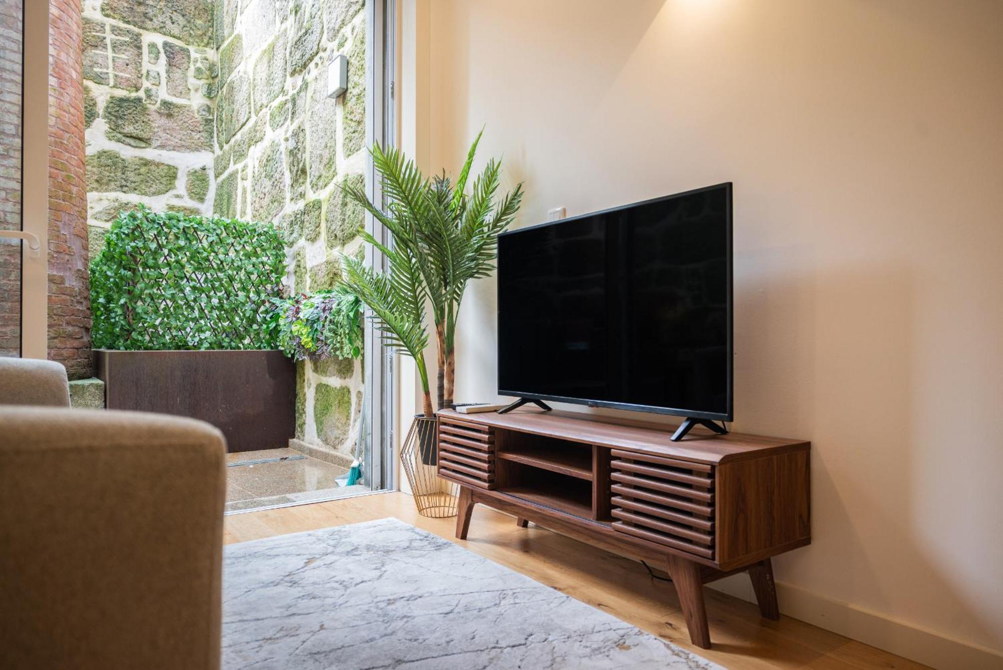 Golden Factory Downtown, Terrace And Ac Apartment Porto