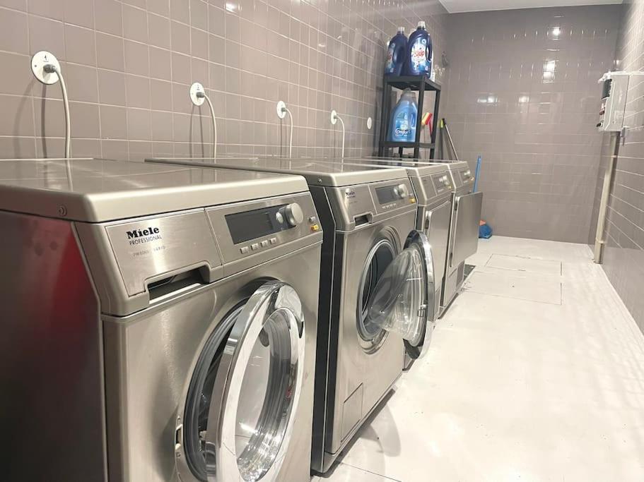 New Lux 2br Flat W/free Parking - Cedofeita