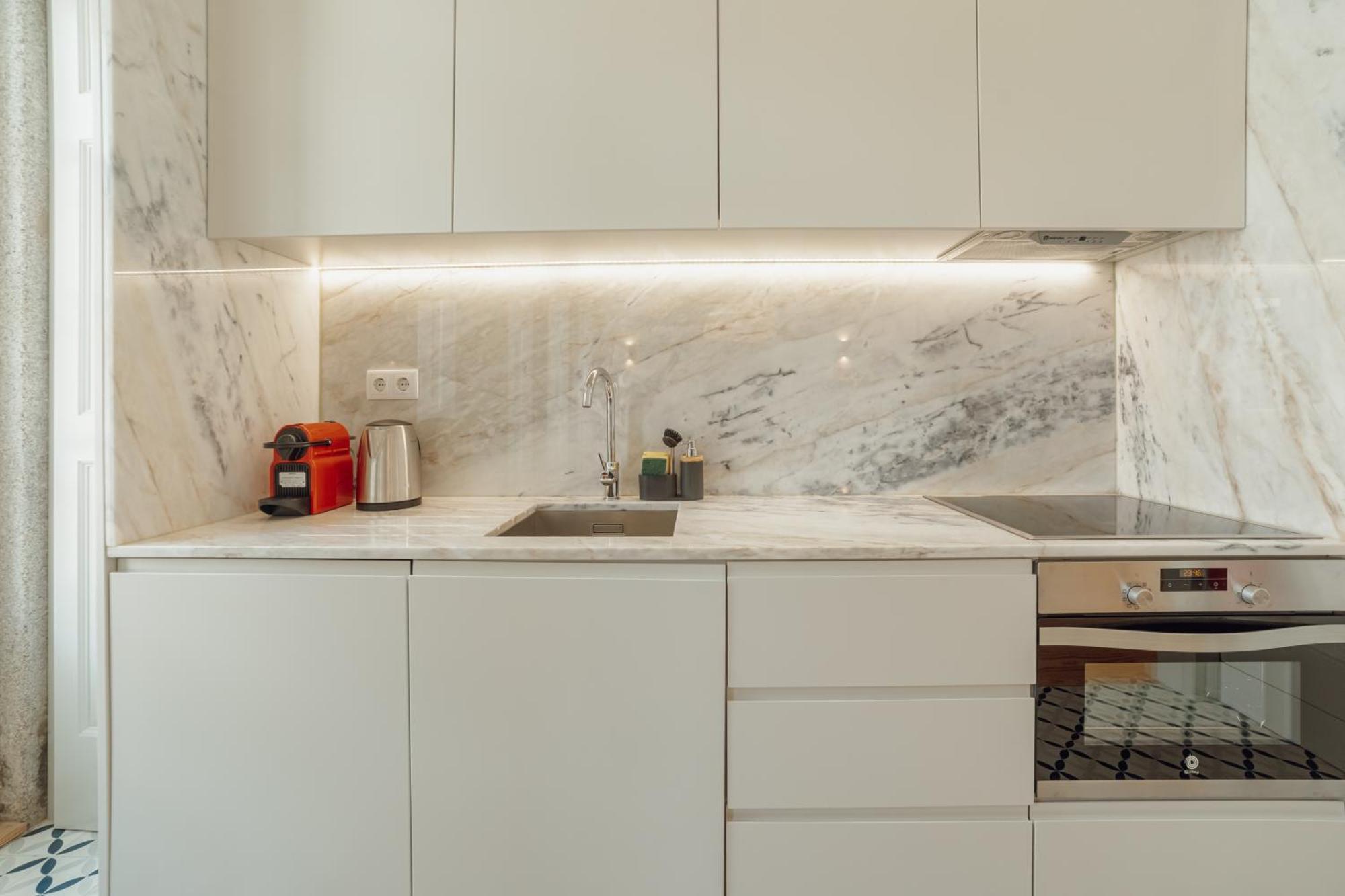 Deluxe Duplex By Hosty