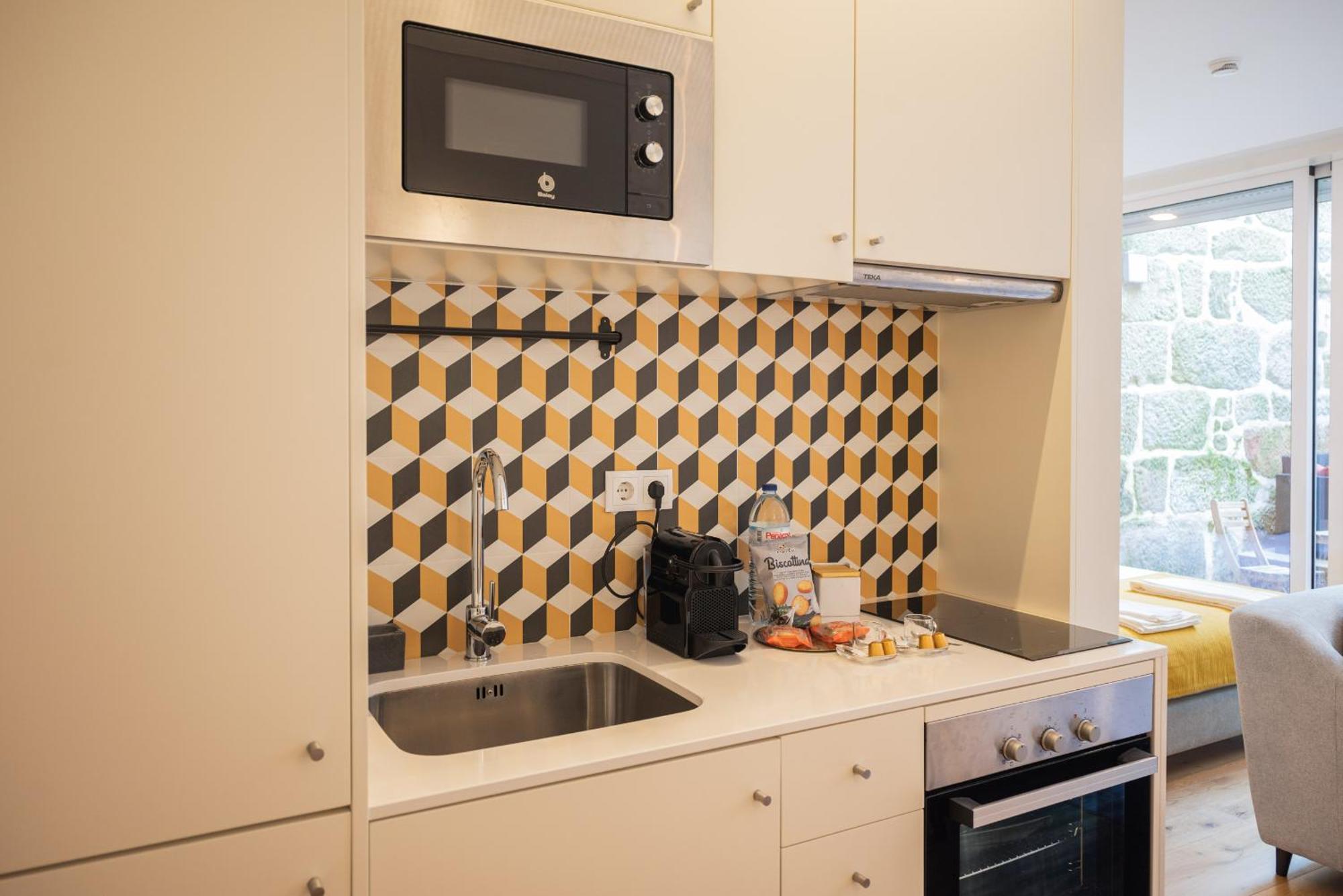Golden Factory Downtown, Terrace And Ac Apartment Porto
