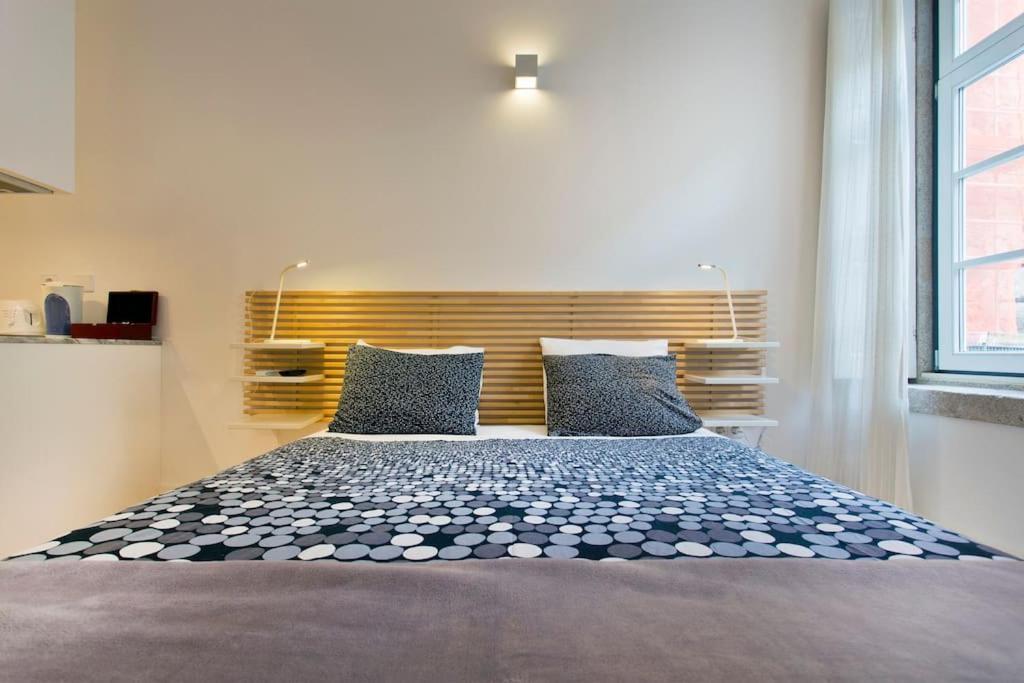 Apartamento Flower 45 @ Rua Flores Porto