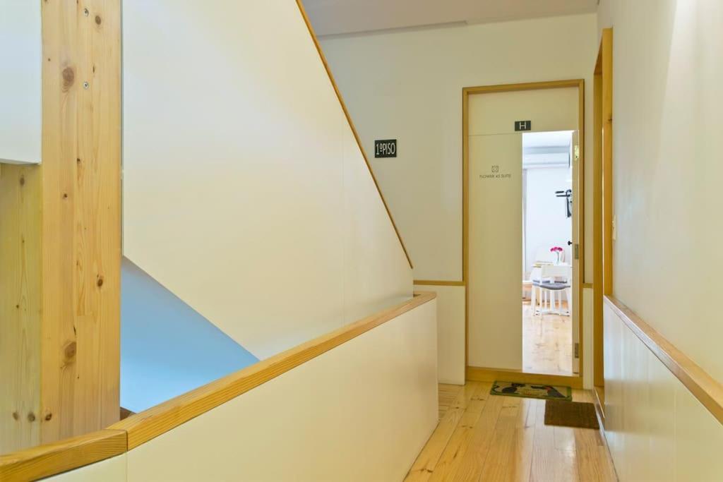 Apartamento Flower 45 @ Rua Flores Porto