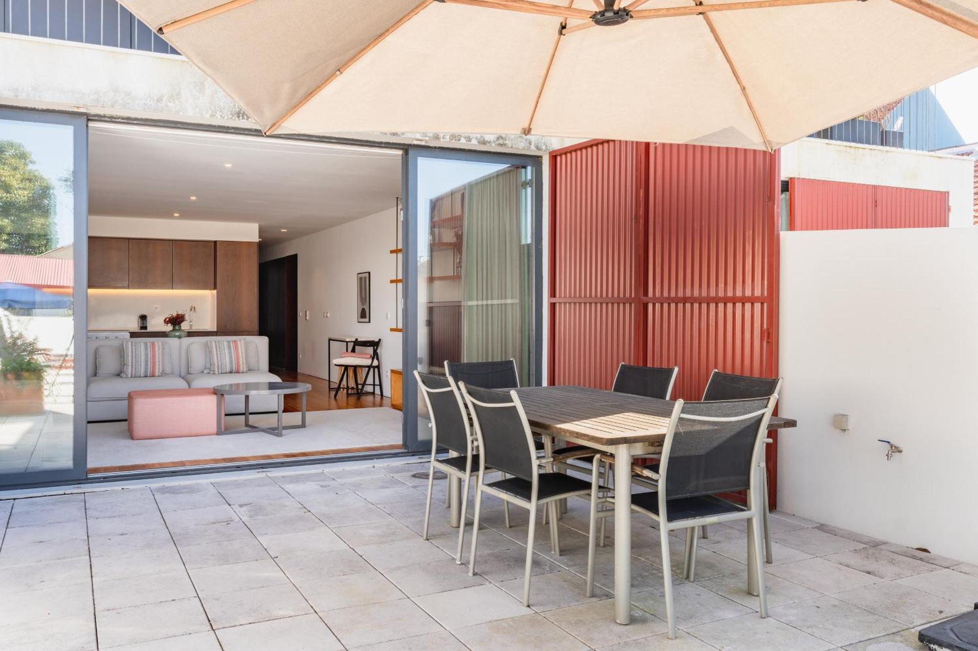 Viva Serralves Patio Appartement