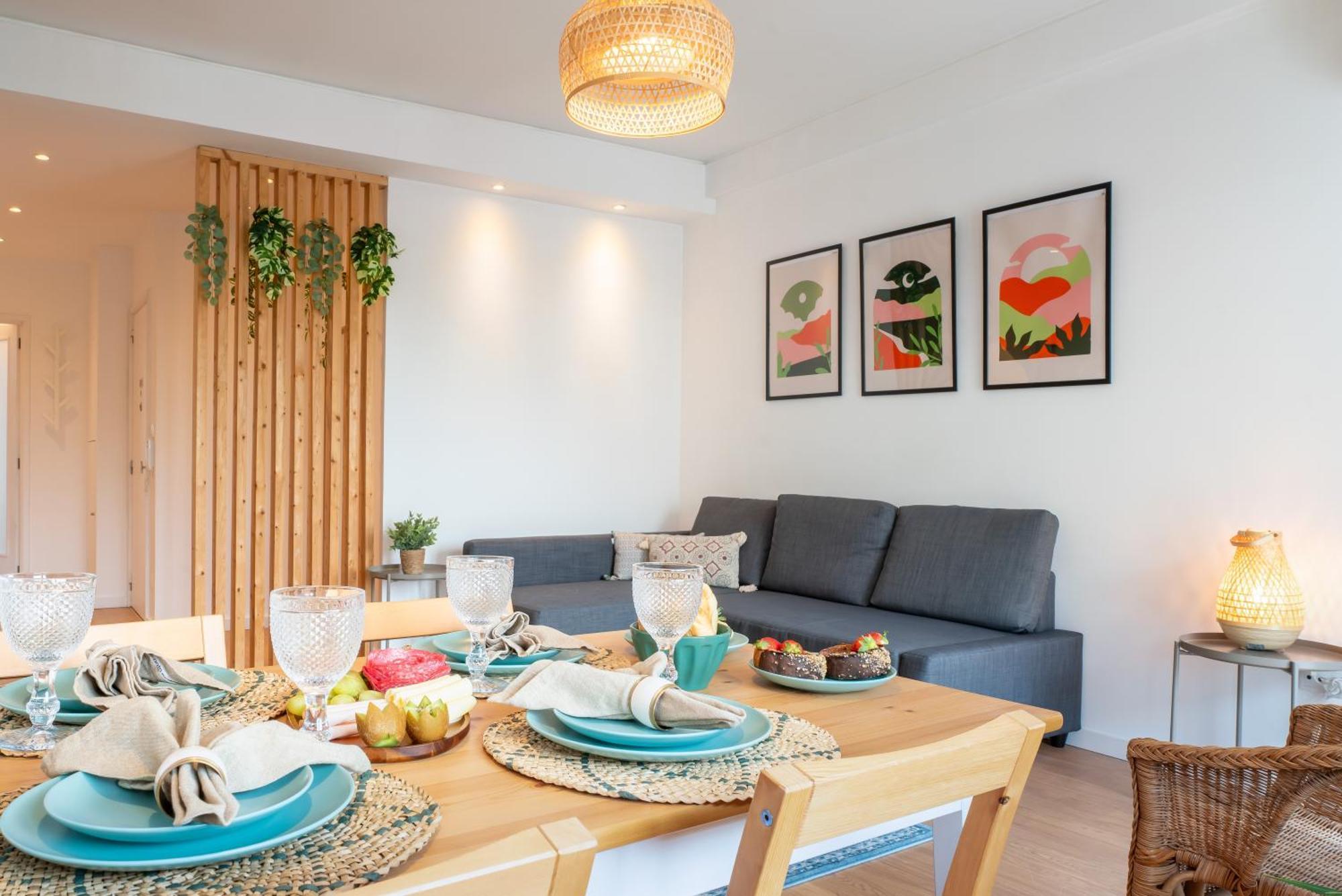 Host Wise - Spacious Modern Flat W Balcony Porto