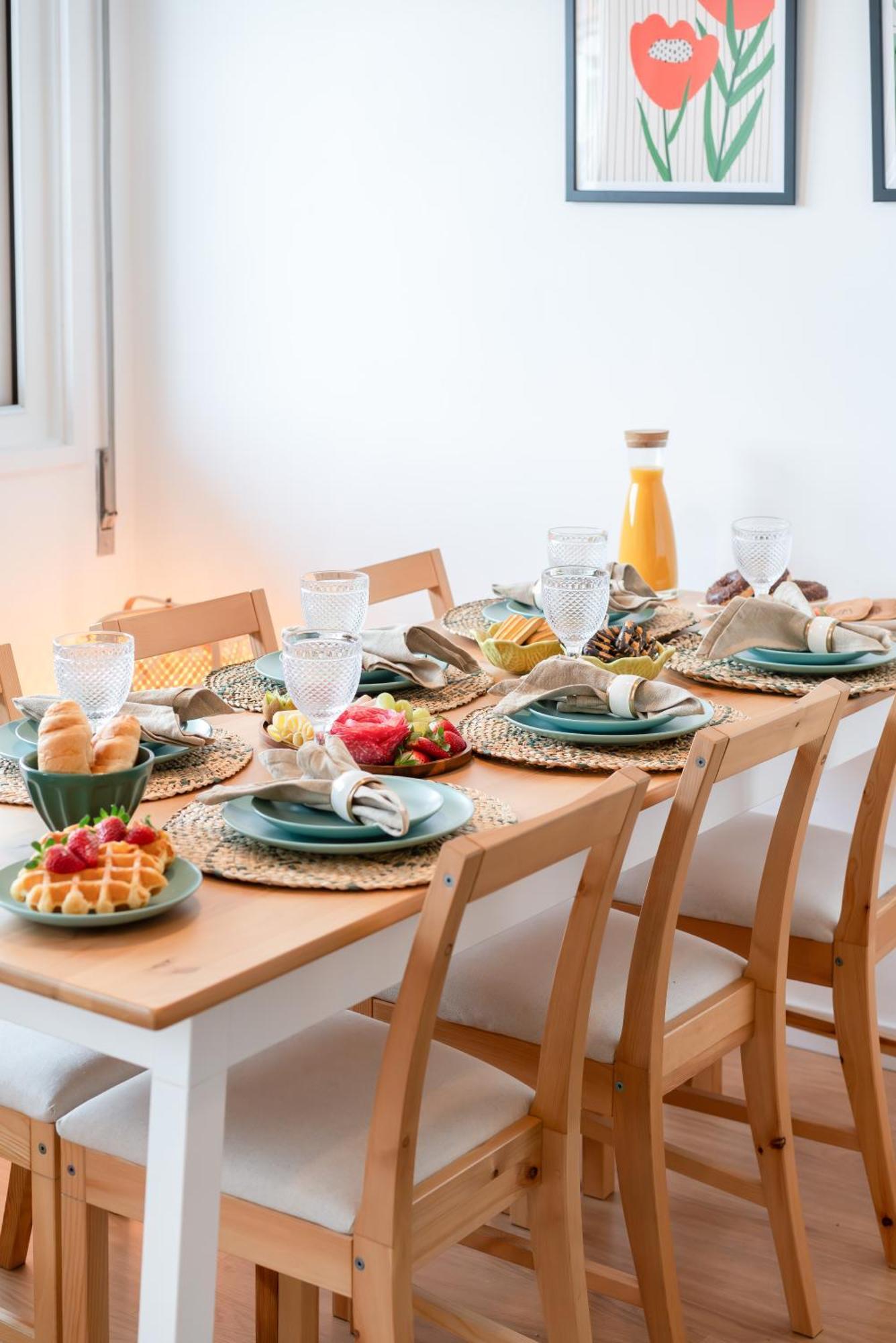 Host Wise - Spacious Modern Flat W Balcony Porto