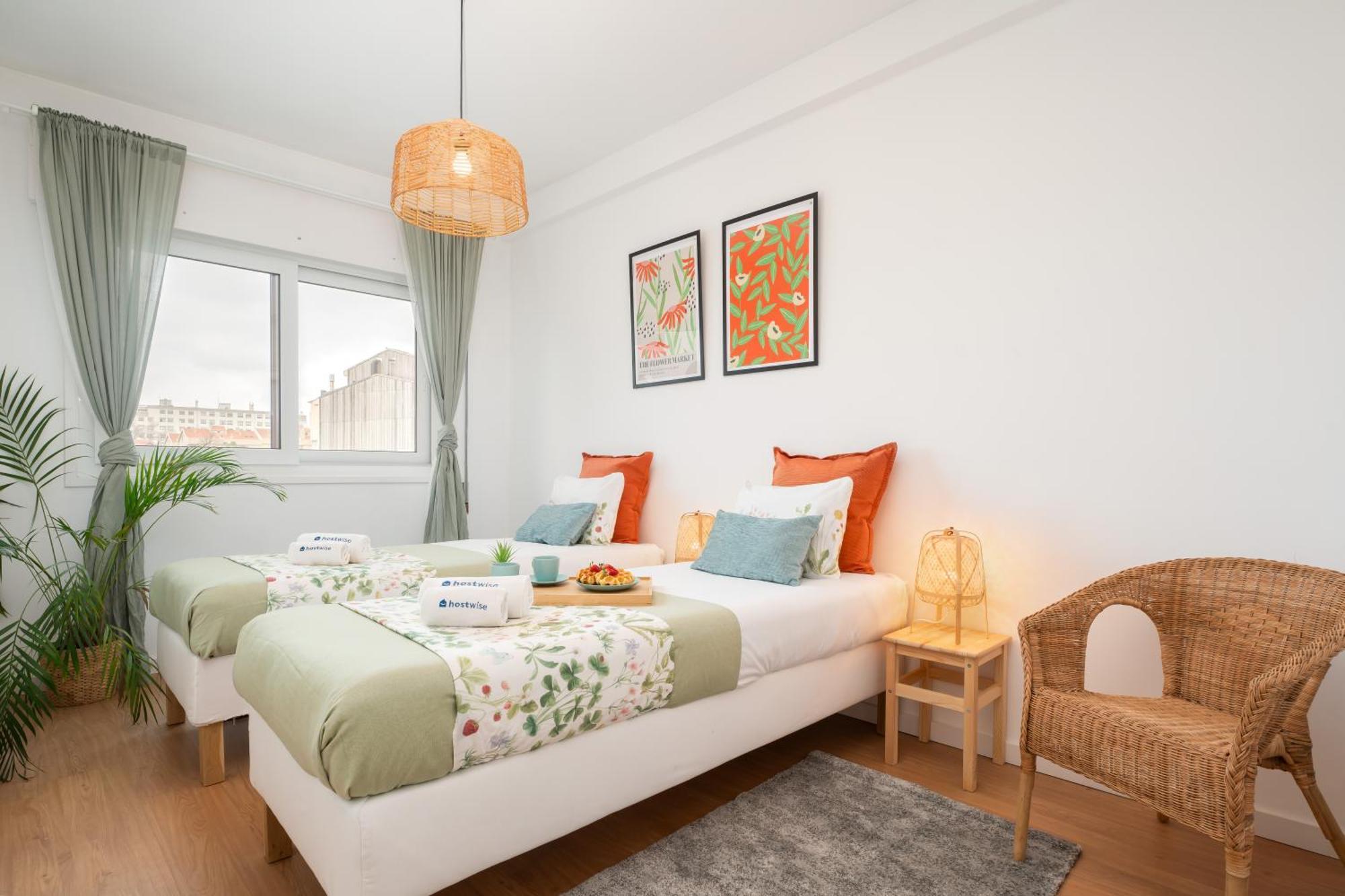 Host Wise - Spacious Modern Flat W Balcony * Porto