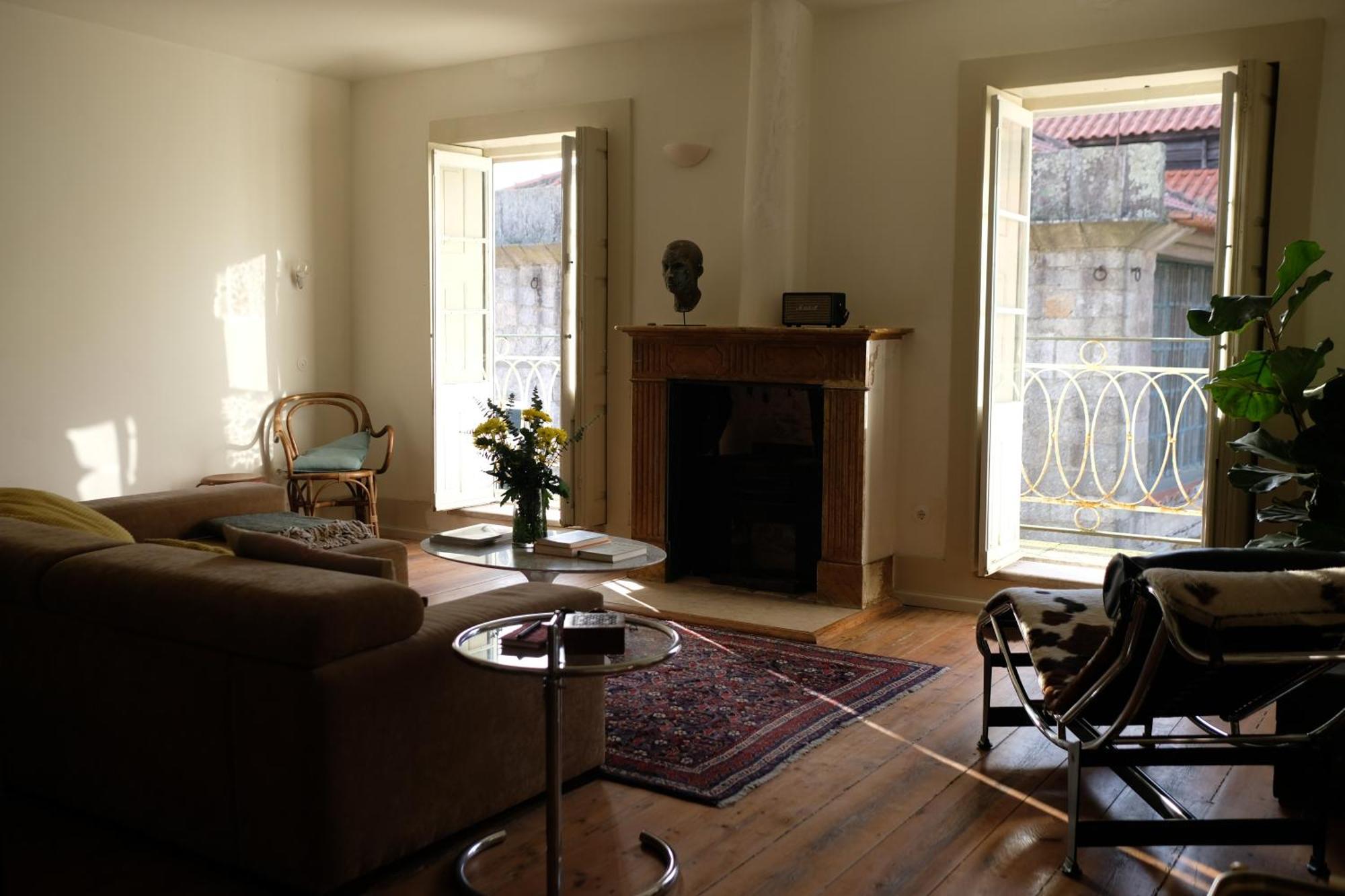 Casa Astoria - Centre Historical Building With Amazing River View Apartment
