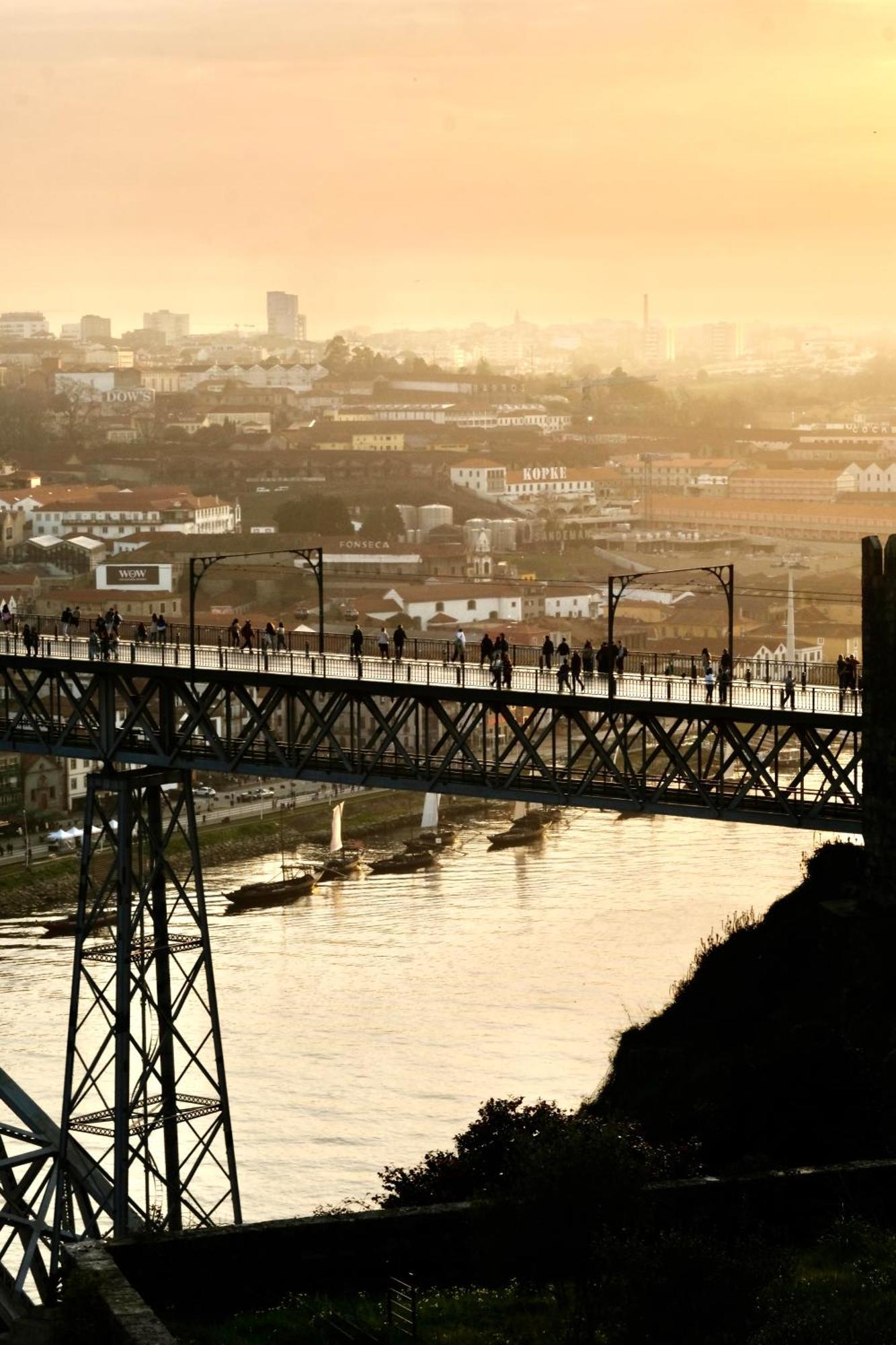 Casa Astoria - Centre Historical Building With Amazing River View