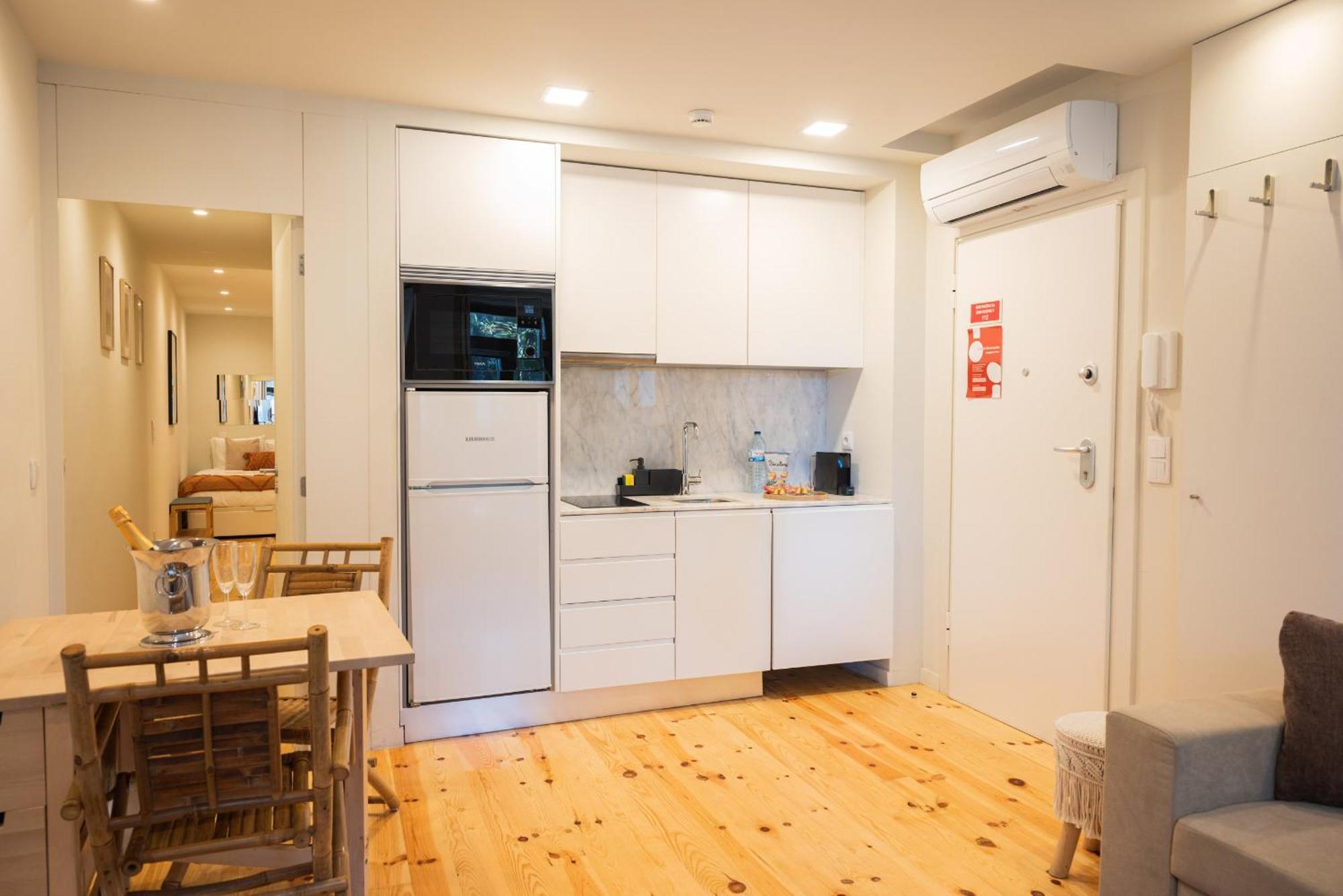 Cosy House Downtown With Swimming Pool And Ac Porto