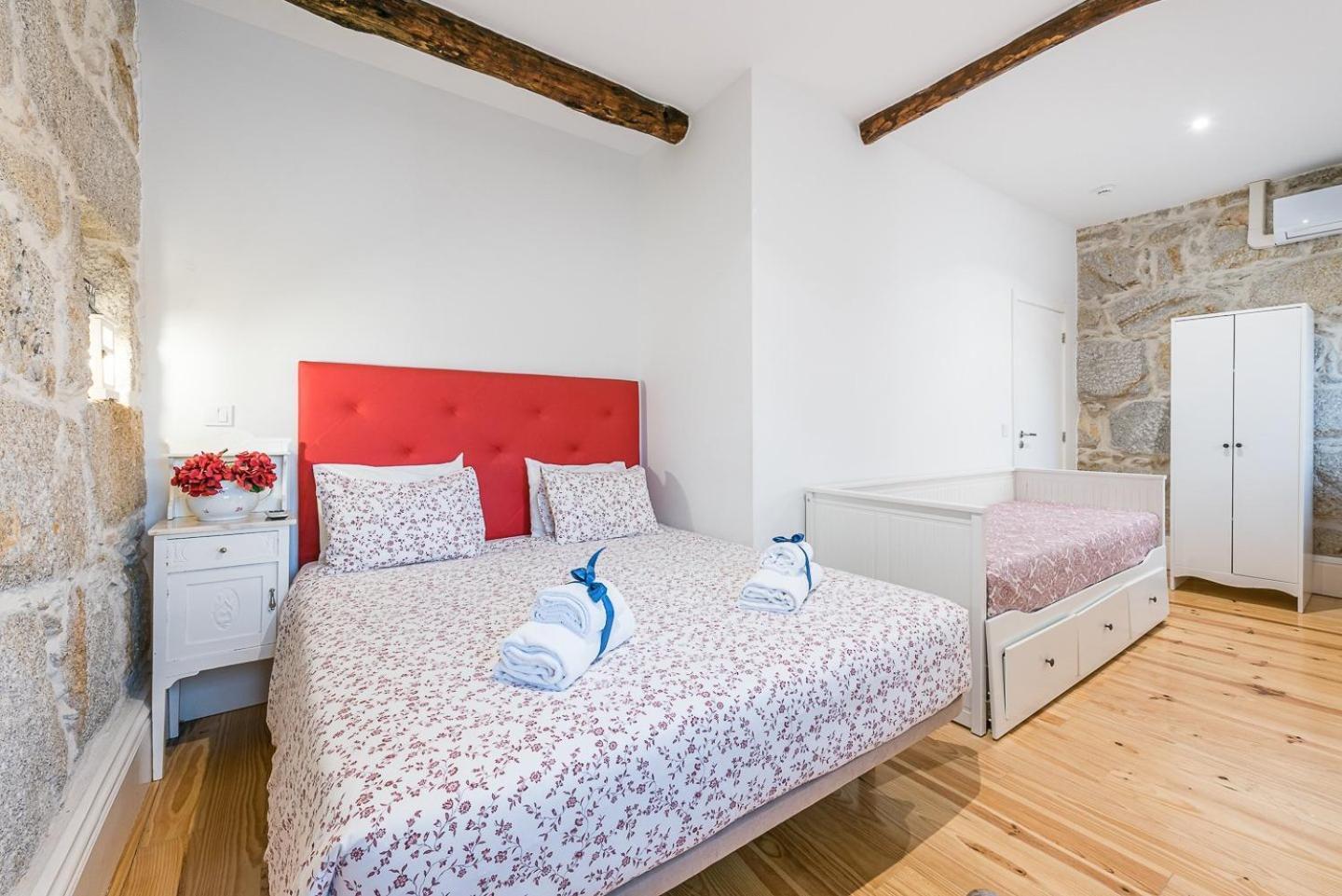 Guestready - Comendador Sto Ildefonso Appartement Porto