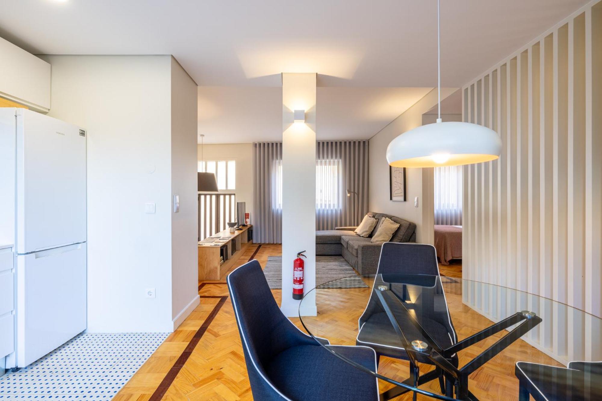 Casa Do Oficio Galerista Apartment Porto