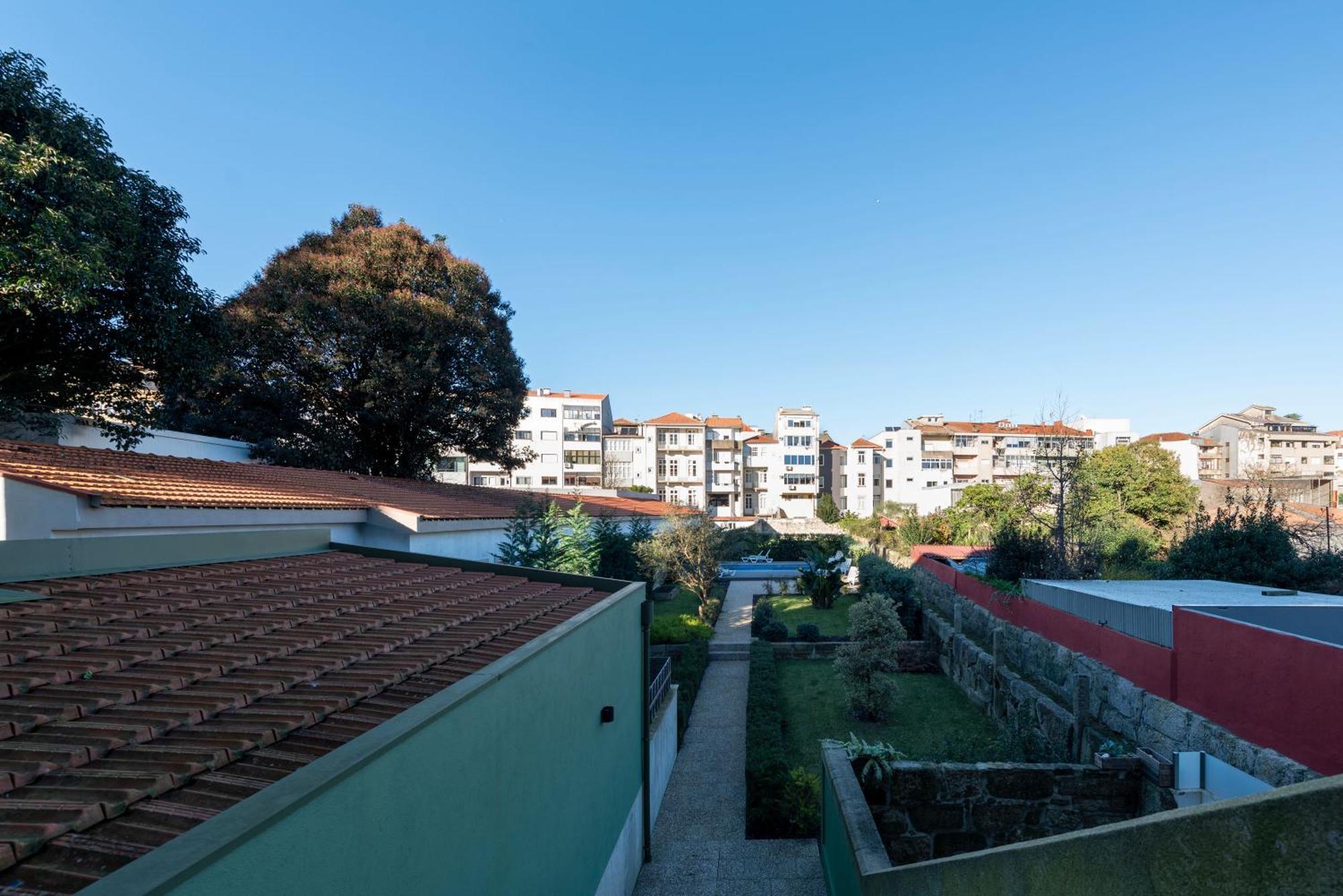 Exotic Flat With Shared Pool & Garden * Porto