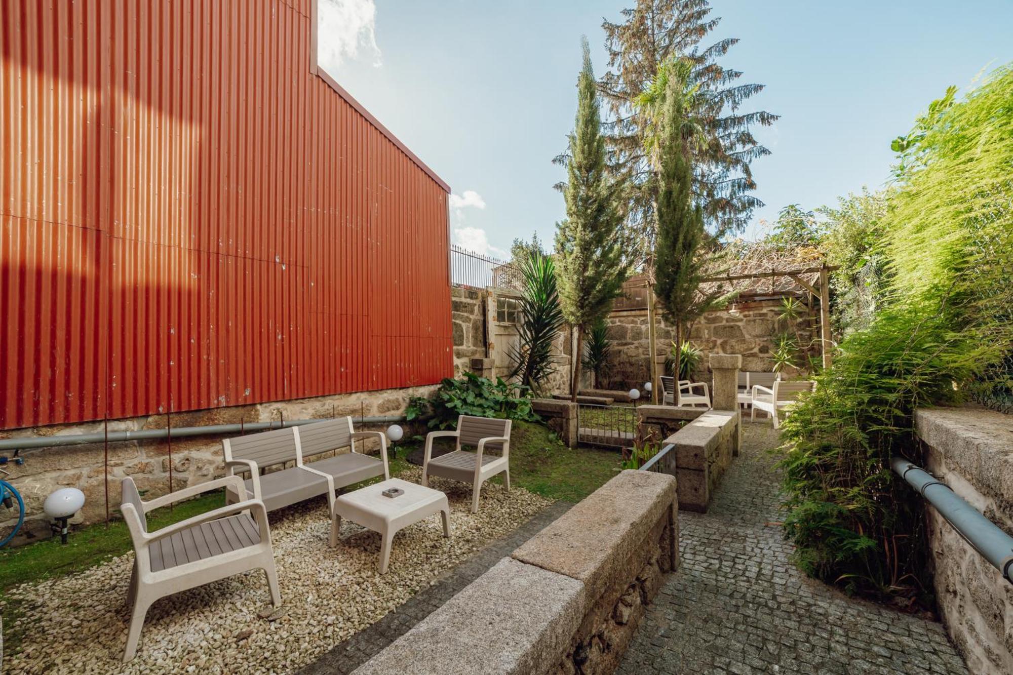 Guest Luxus Garden Appartement *