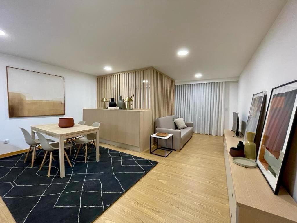 Apartment Chic & Cozy - Anibal Cunha *