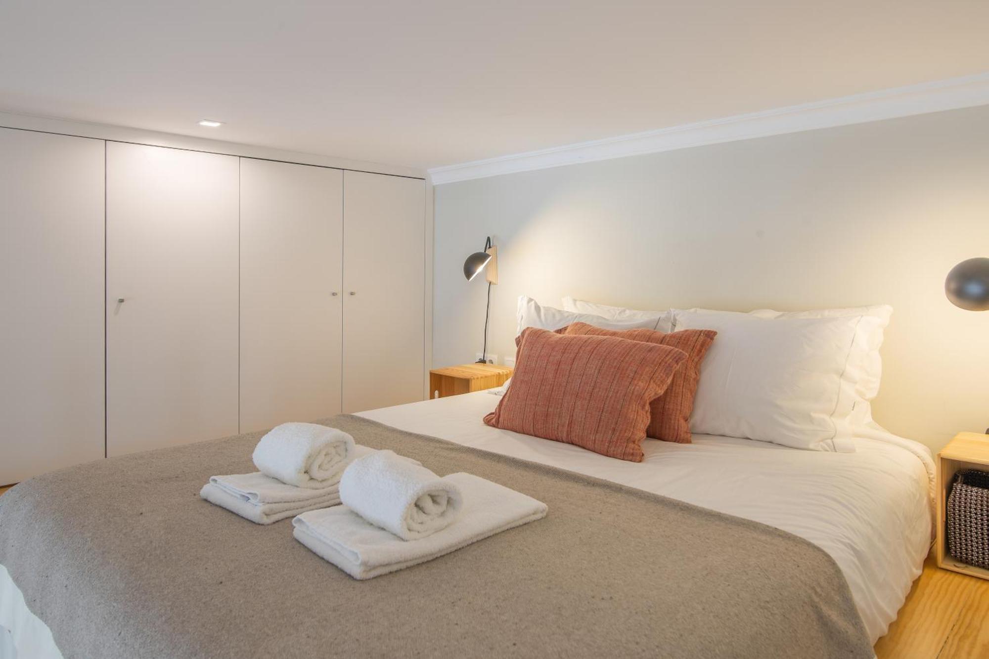 Almada 151 Apartamento *
