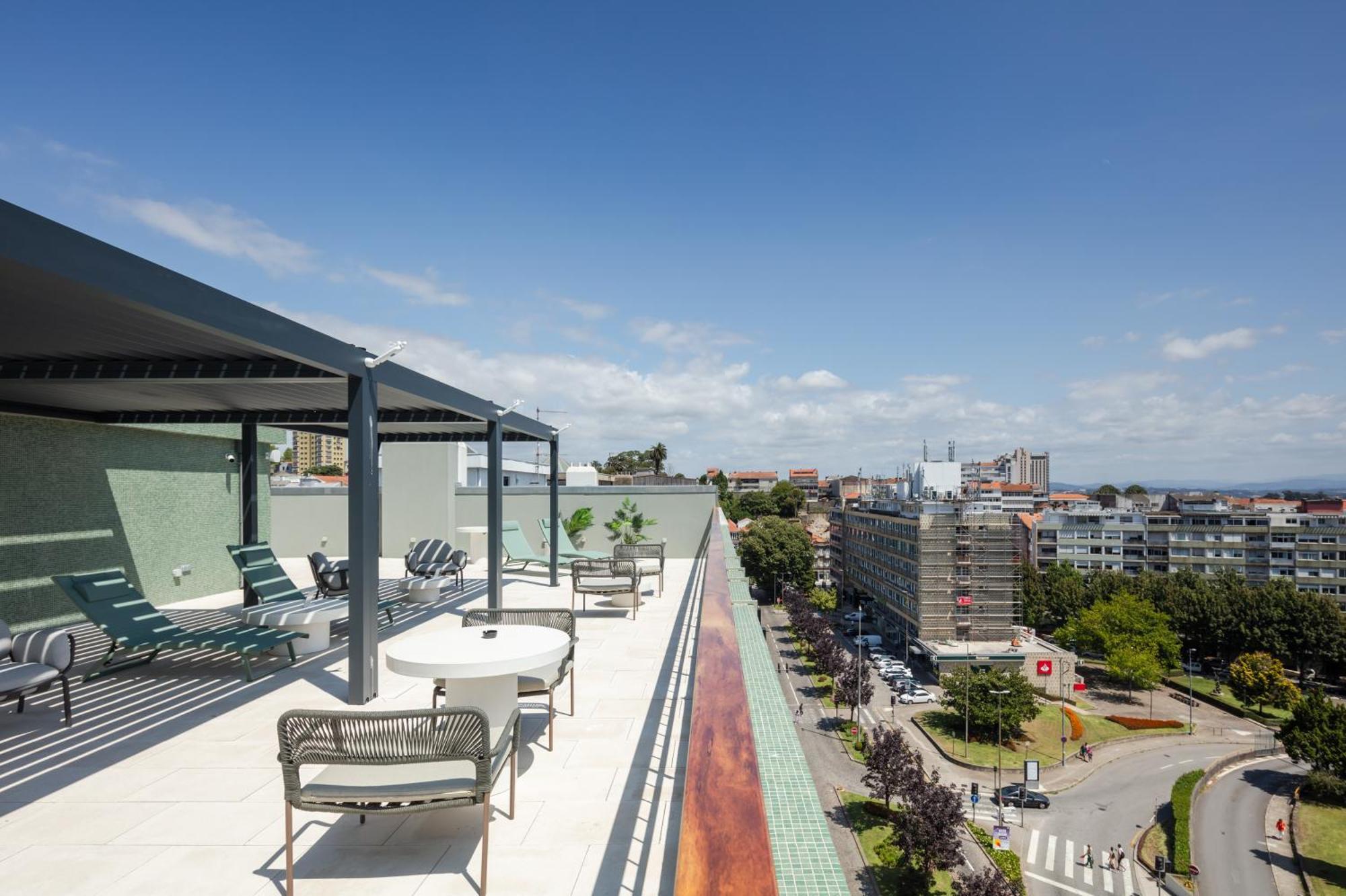 Acta The Clover Hotel