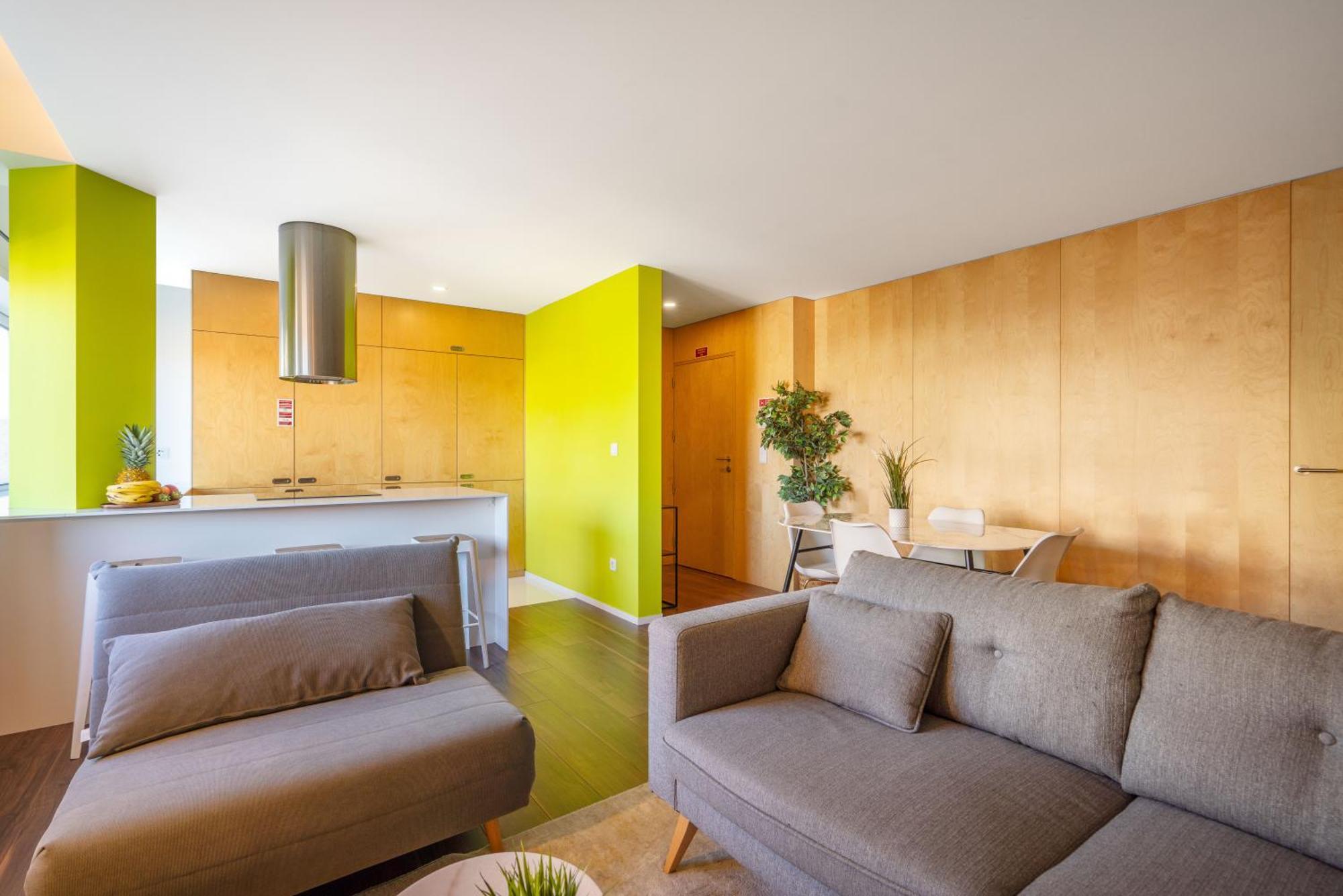 Host Wise - Restful Minimalist Flat - Balcony Porto