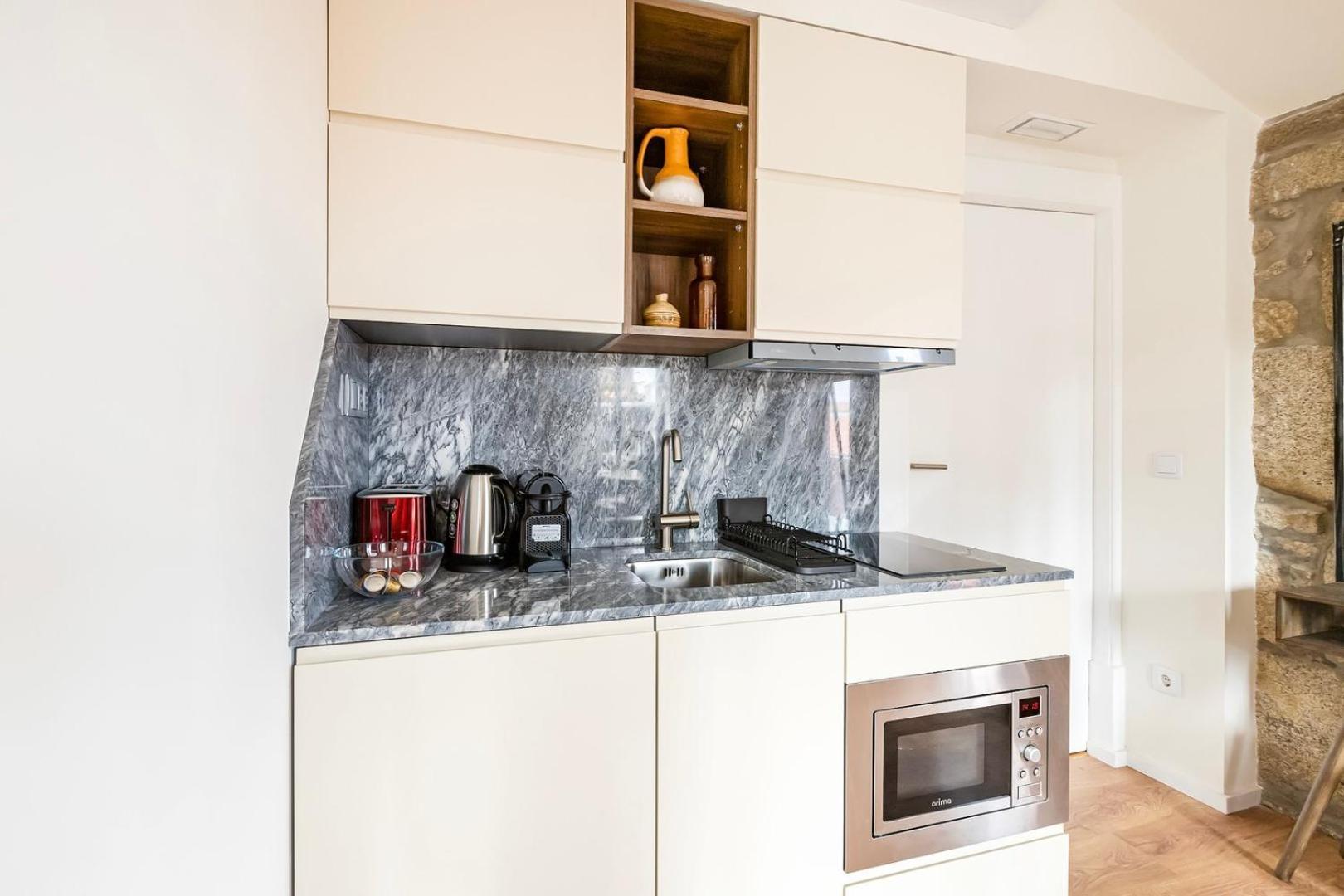 Guestready - Caldeireiros Apts * Porto