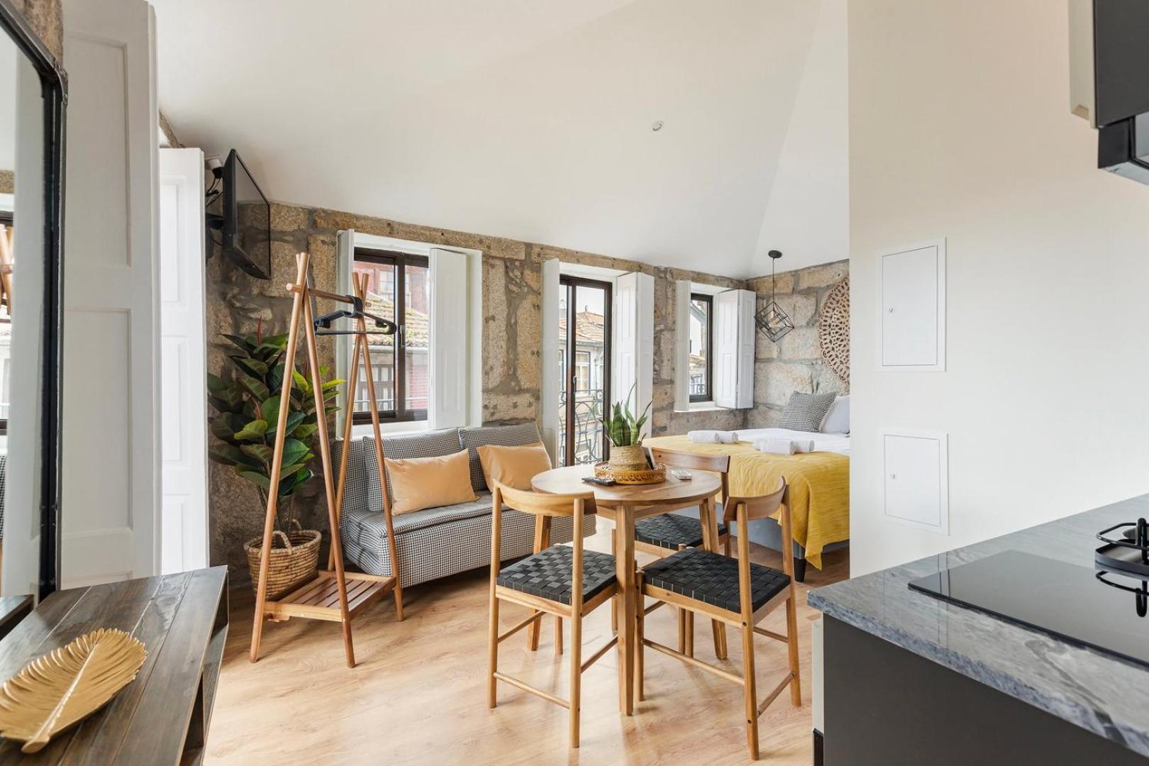 Guestready - Caldeireiros Apts