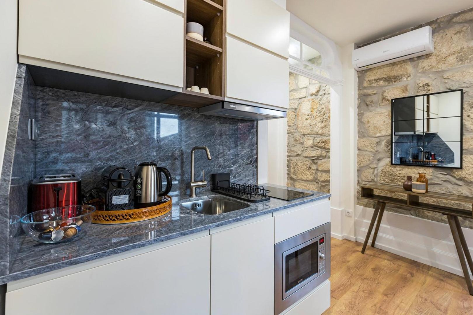 Guestready - Caldeireiros Apts