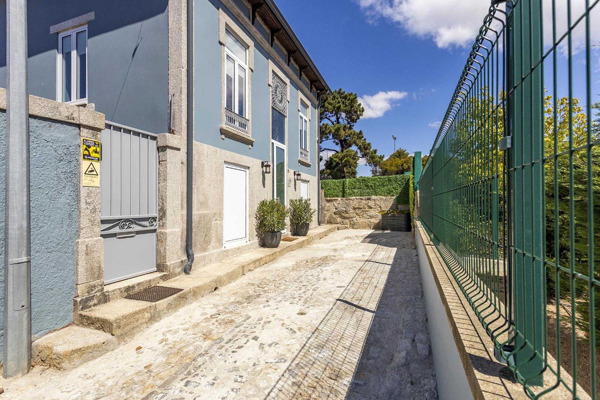 Casa de Férias Douro Prestige Urban Retreat With Shared S-pool & Gym