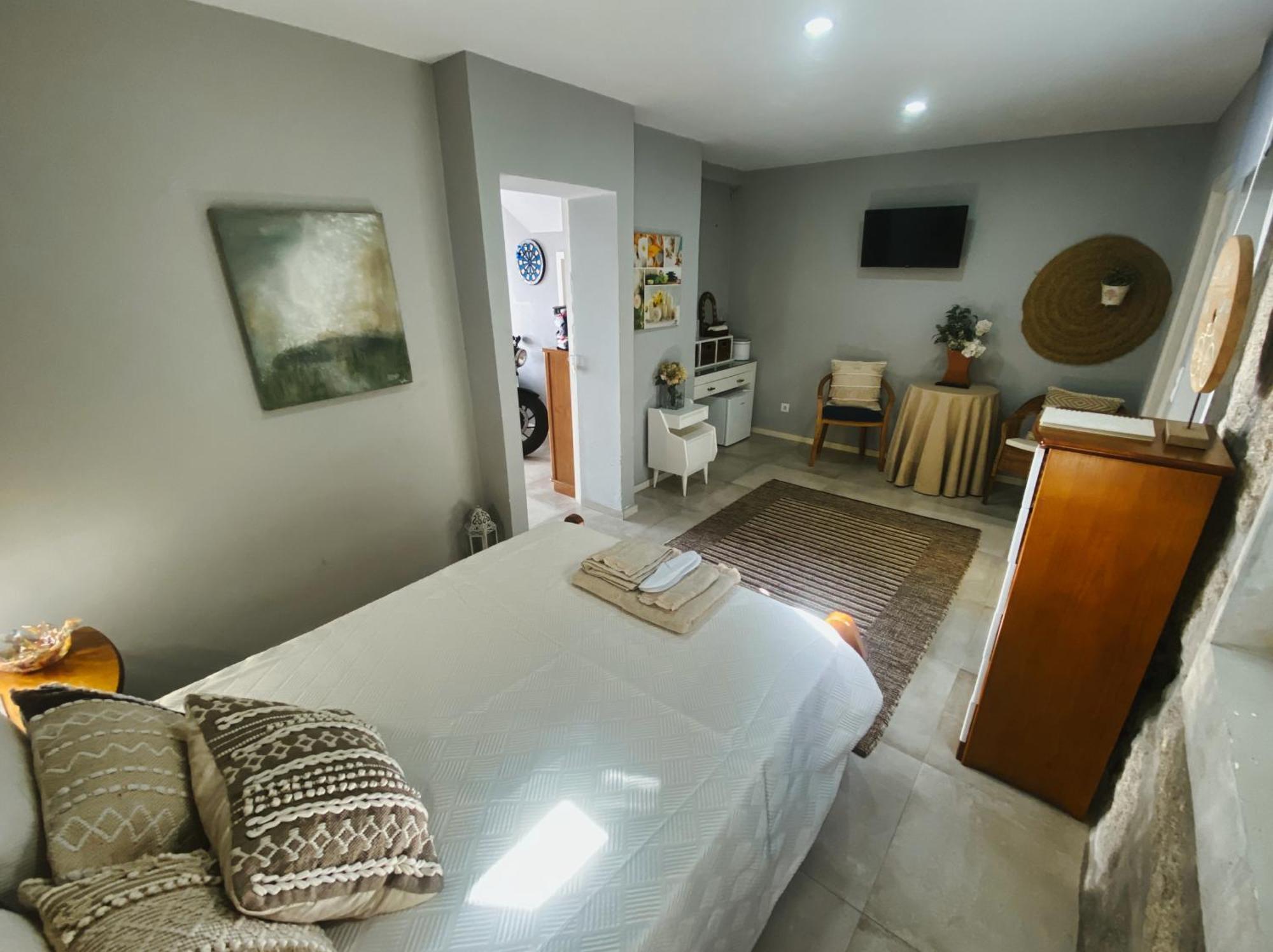 Quiet Room&garage In Porto