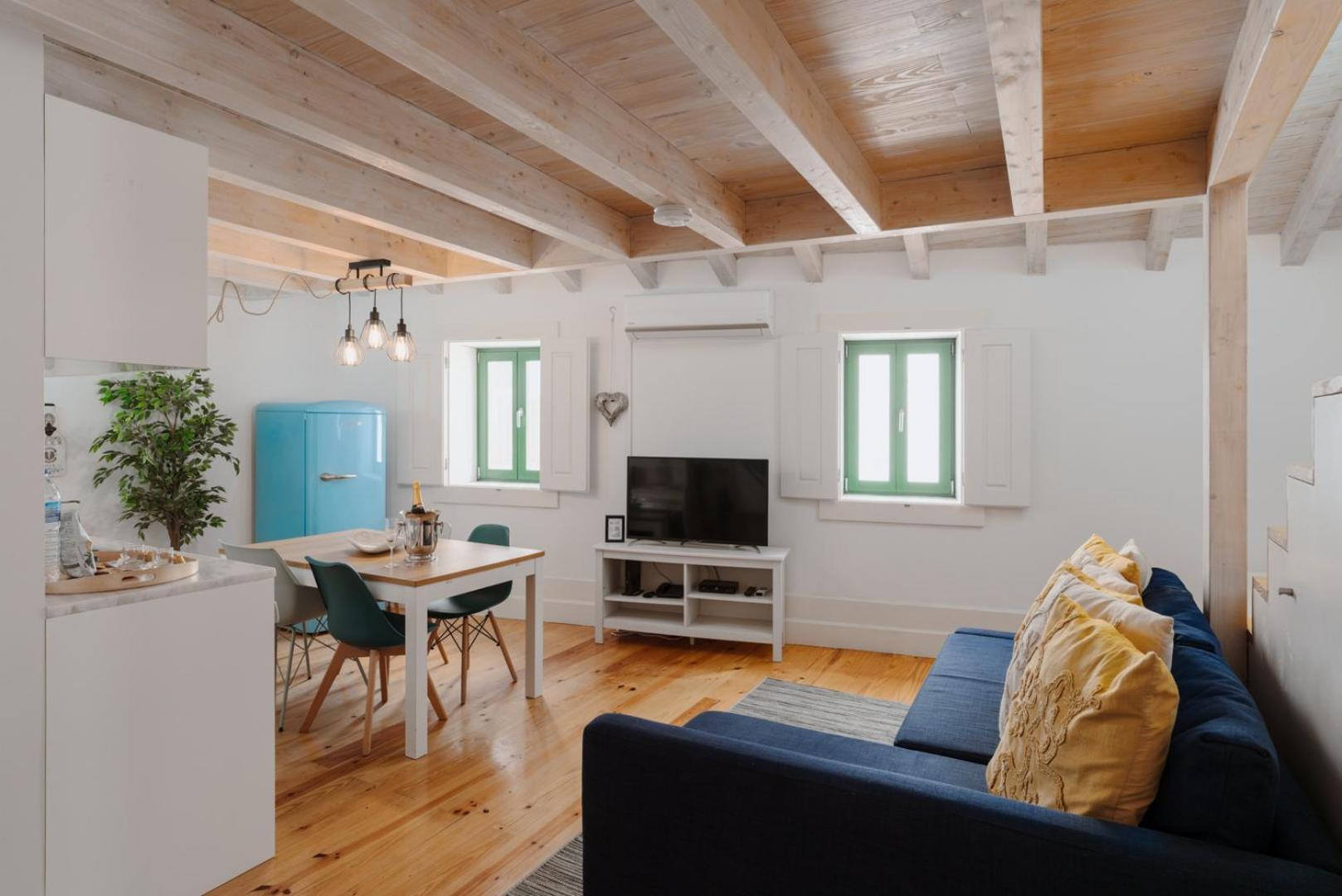 Lovely Nest Downtown Apartment *