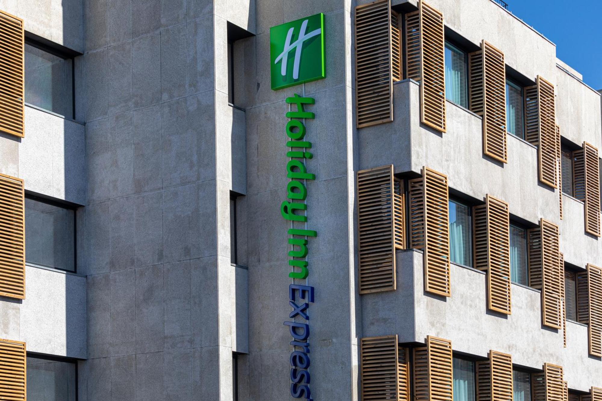 Hotel Express Centre By Ihg Porto