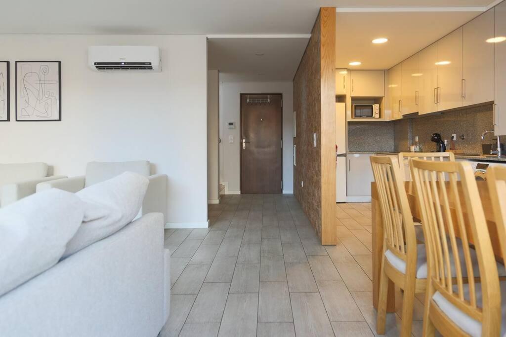 Apartment Marques Deluxe 3 & 4 *