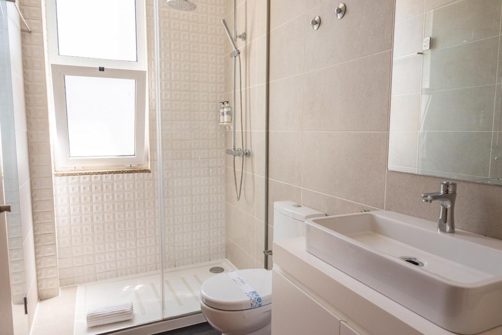 Lovely Charm House Downtown Near Metro With Ac Apartment
