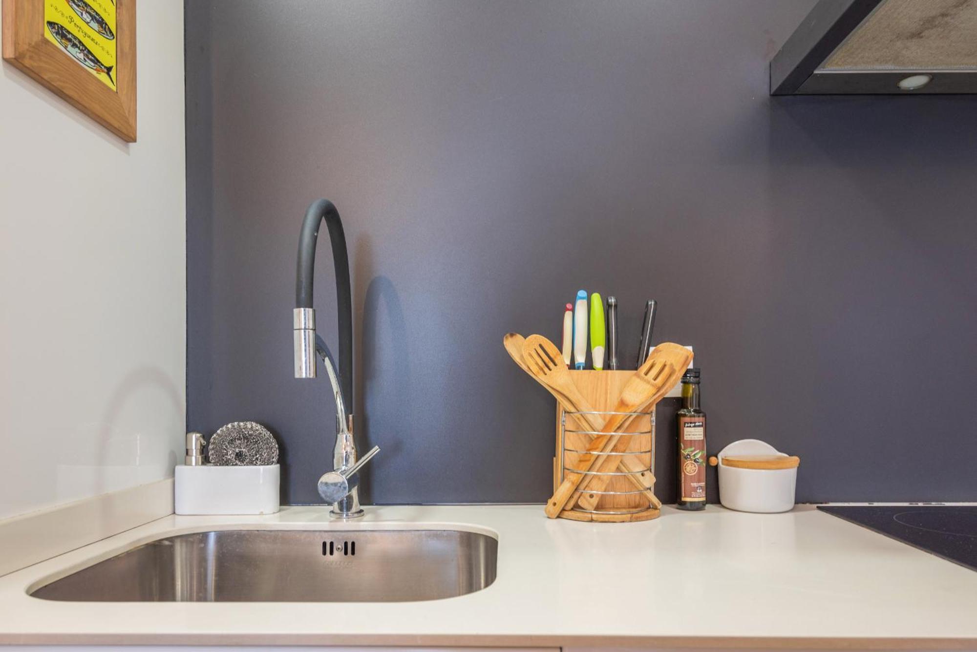 Lovely Charm House Downtown Near Metro With Ac Apartment *