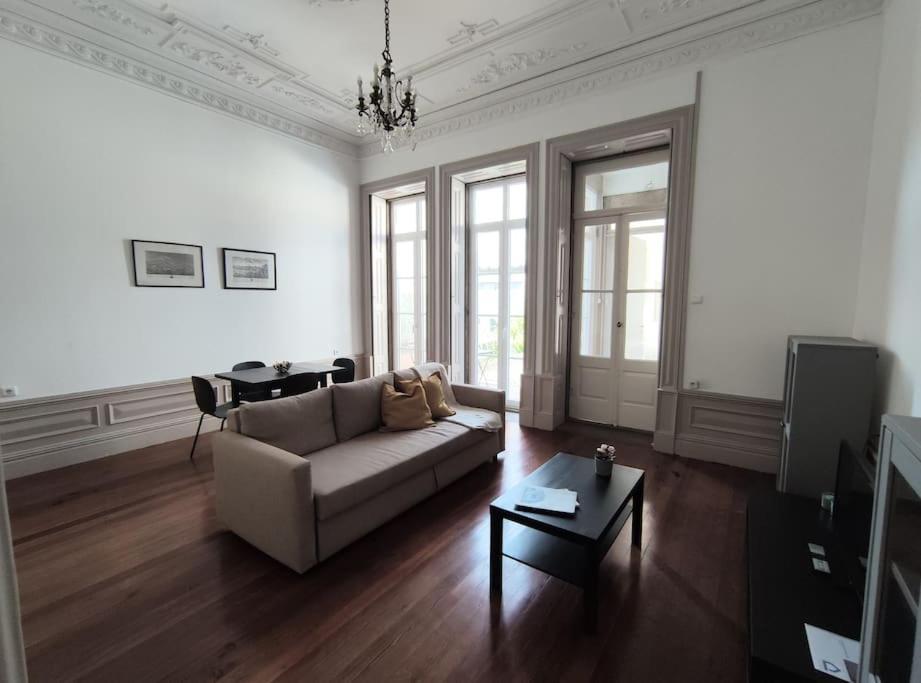 Apartment Alvares Cabral Apartamento C *