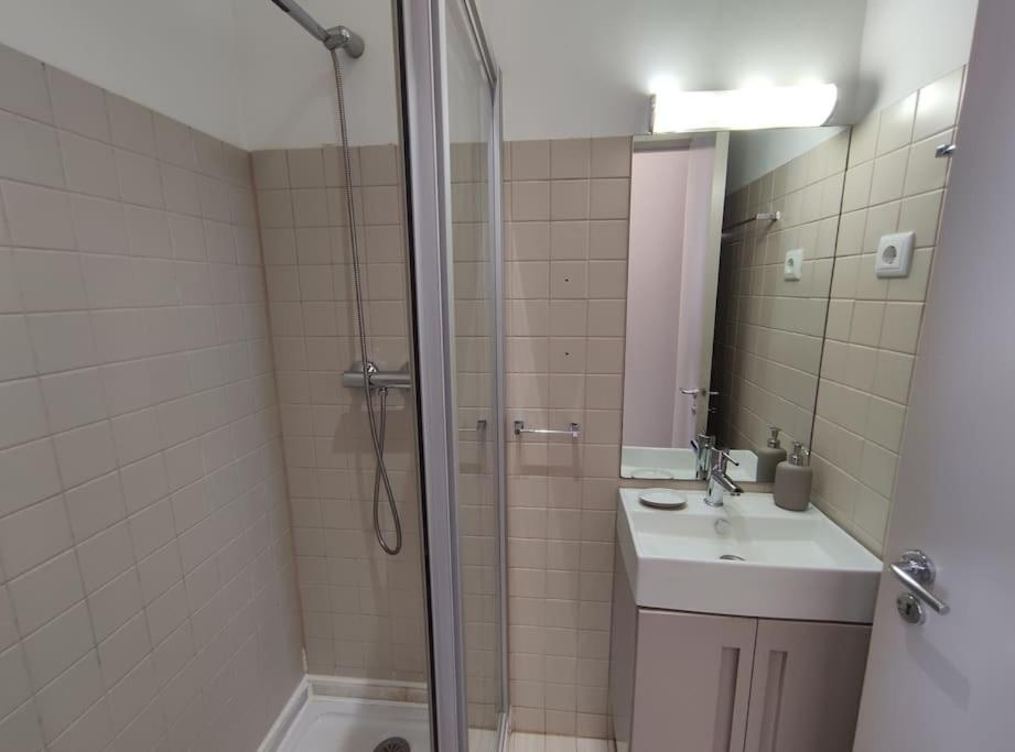 Alvares Cabral Apartamento C