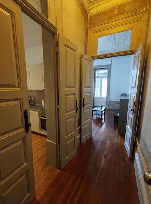 Apartment Alvares Cabral Apartamento C Porto