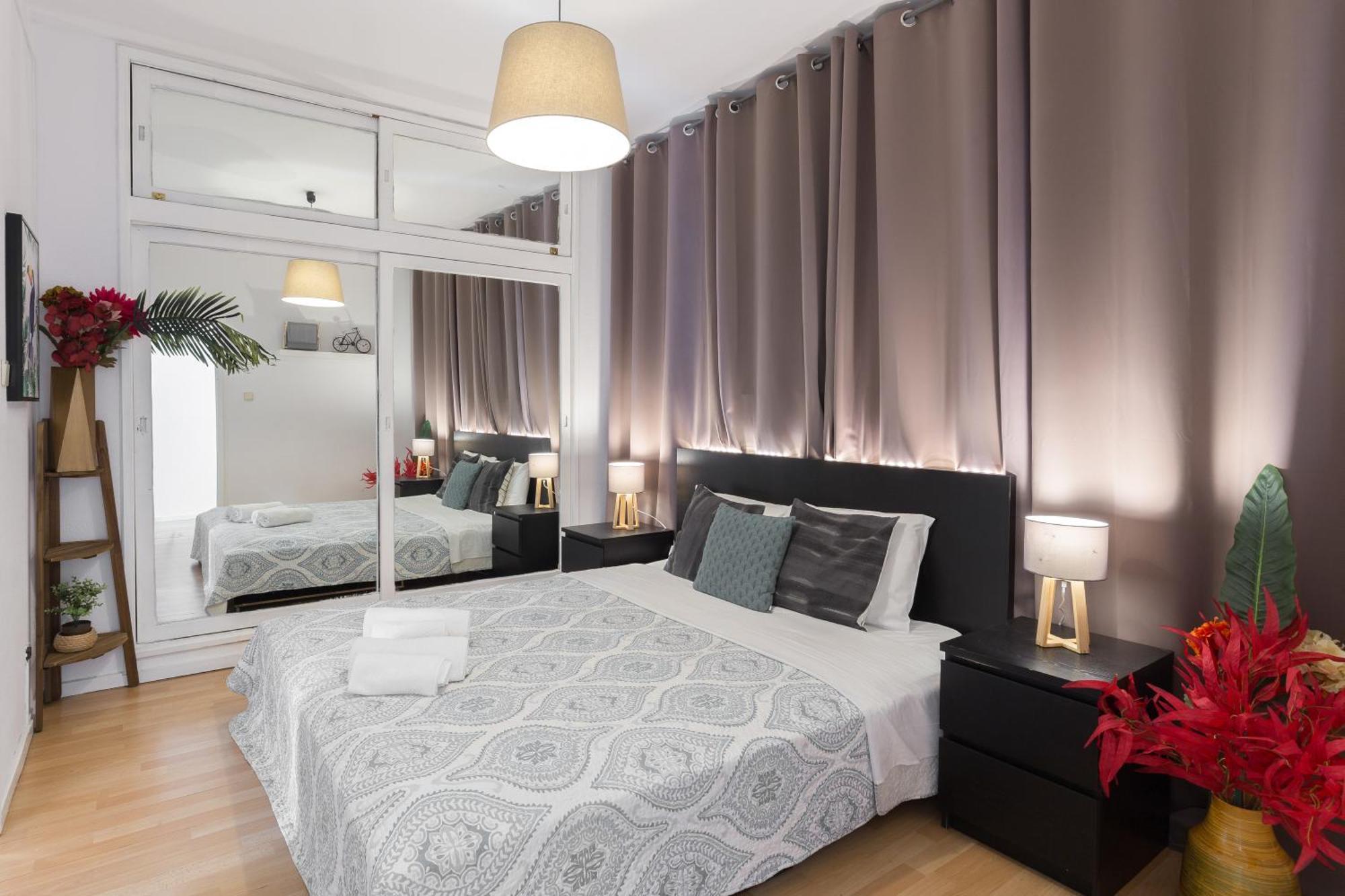 Host Wise - Large Flat W Terrace - Ace Location At Aliados Apartamento Porto