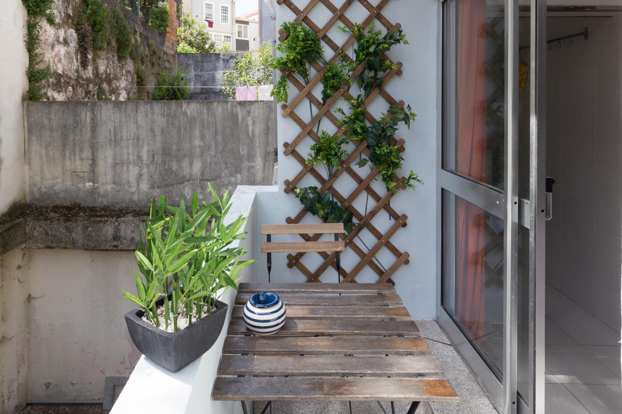 Host Wise - Large Flat W Terrace - Ace Location At Aliados * Porto