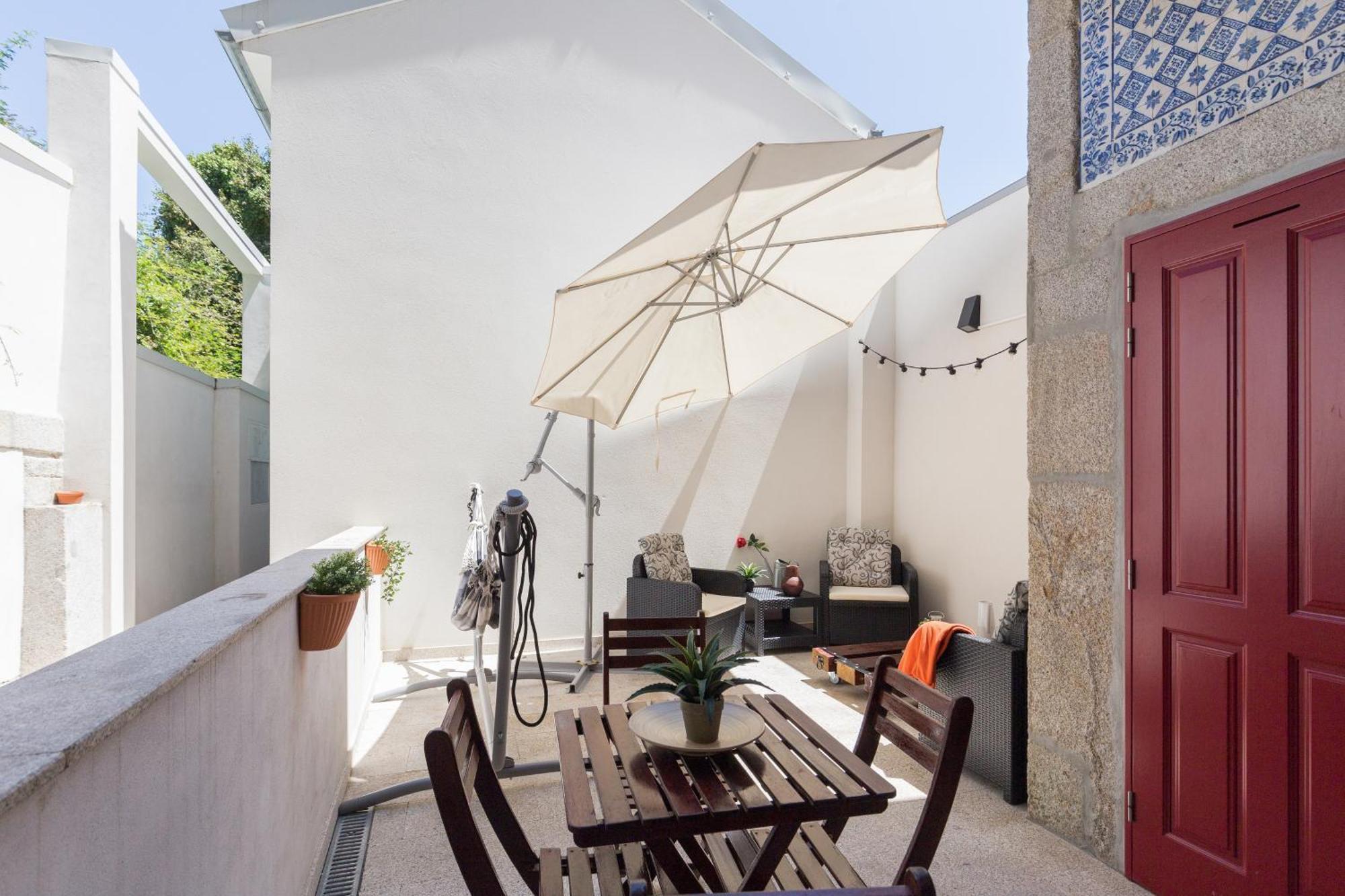 Apartment Spacious Bright Flat W/ Terrace By Host Wise Porto