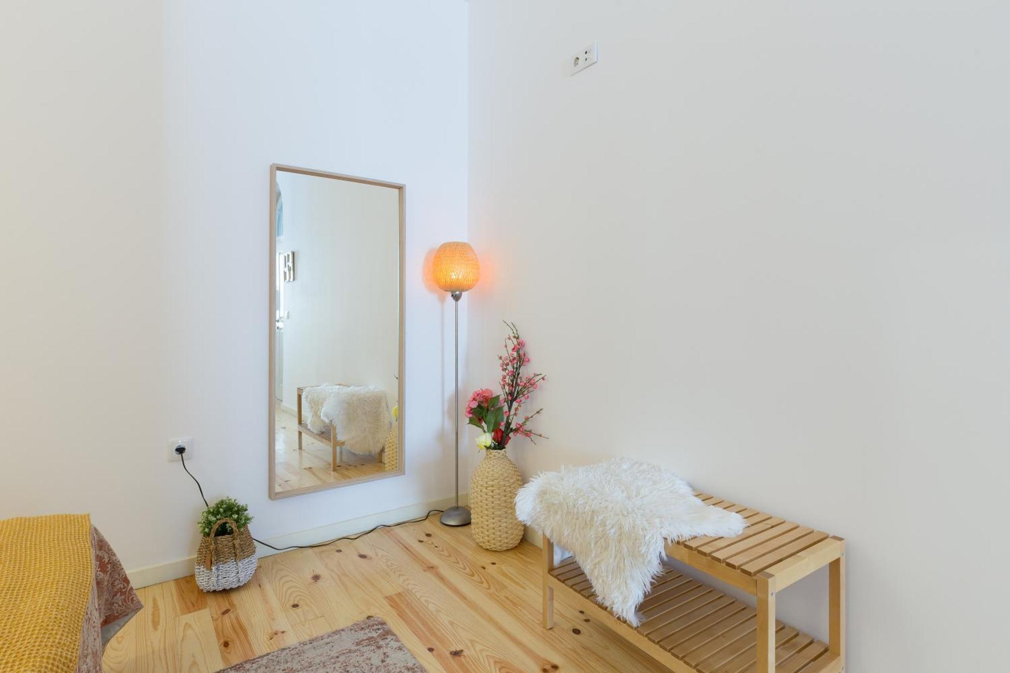 Apartment Spacious Bright Flat W/ Terrace By Host Wise Porto