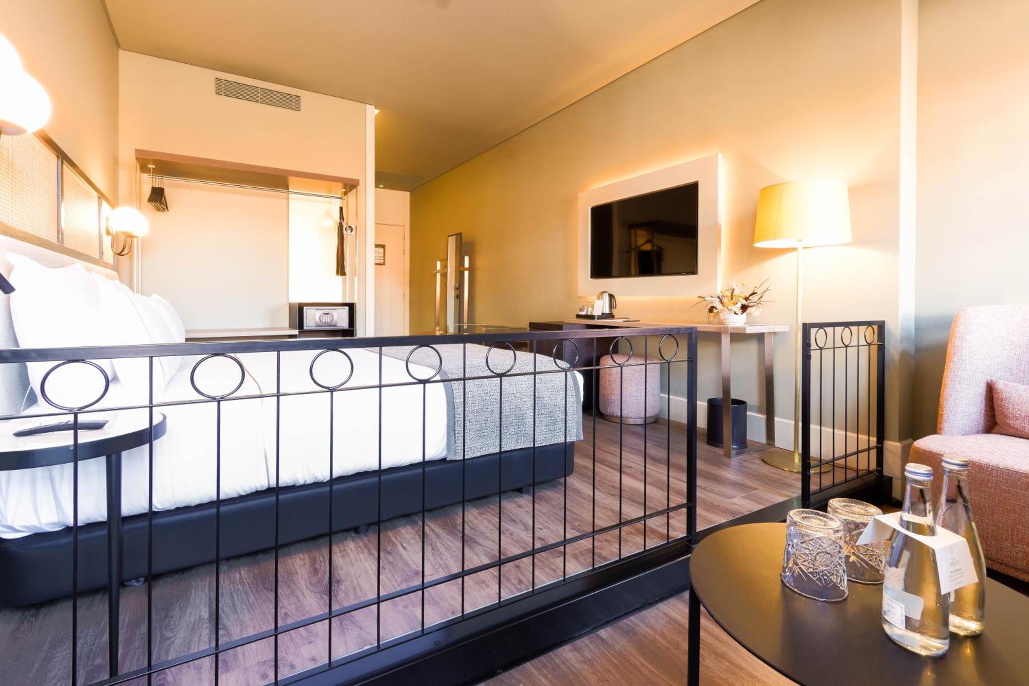 Timbre Virtudes 5* Porto