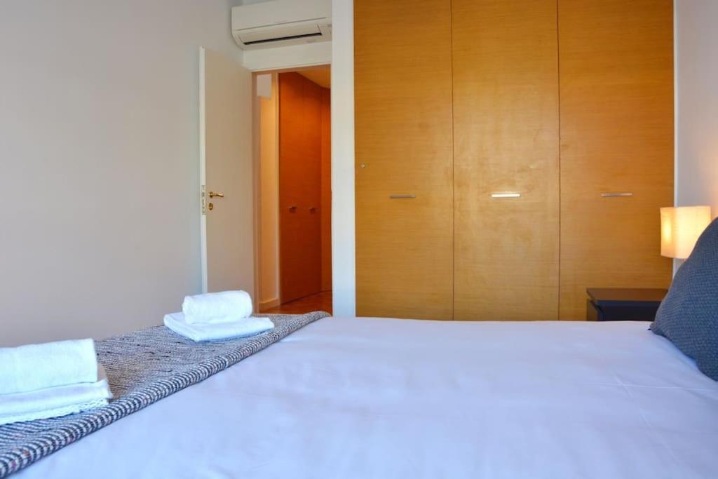 Feel Ribeira - Riverfront Charm