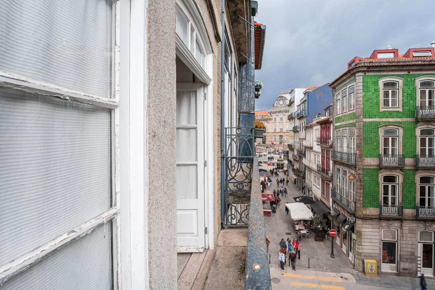 Guest house In Flores Porto