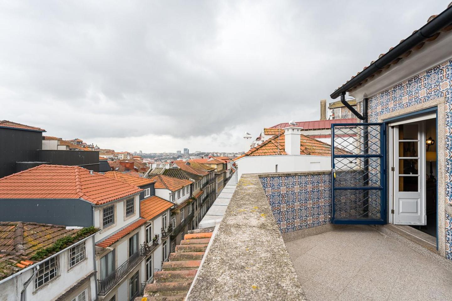 Guest house In Flores Porto