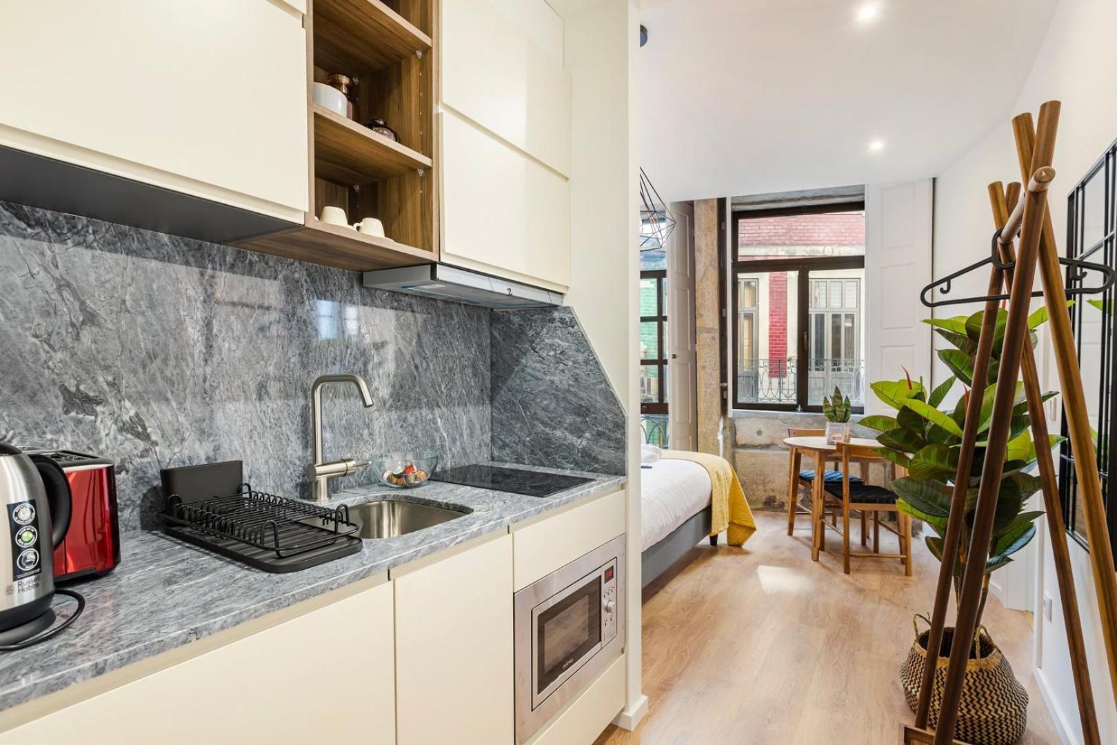 Guestready - Caldeireiros Apts * Porto