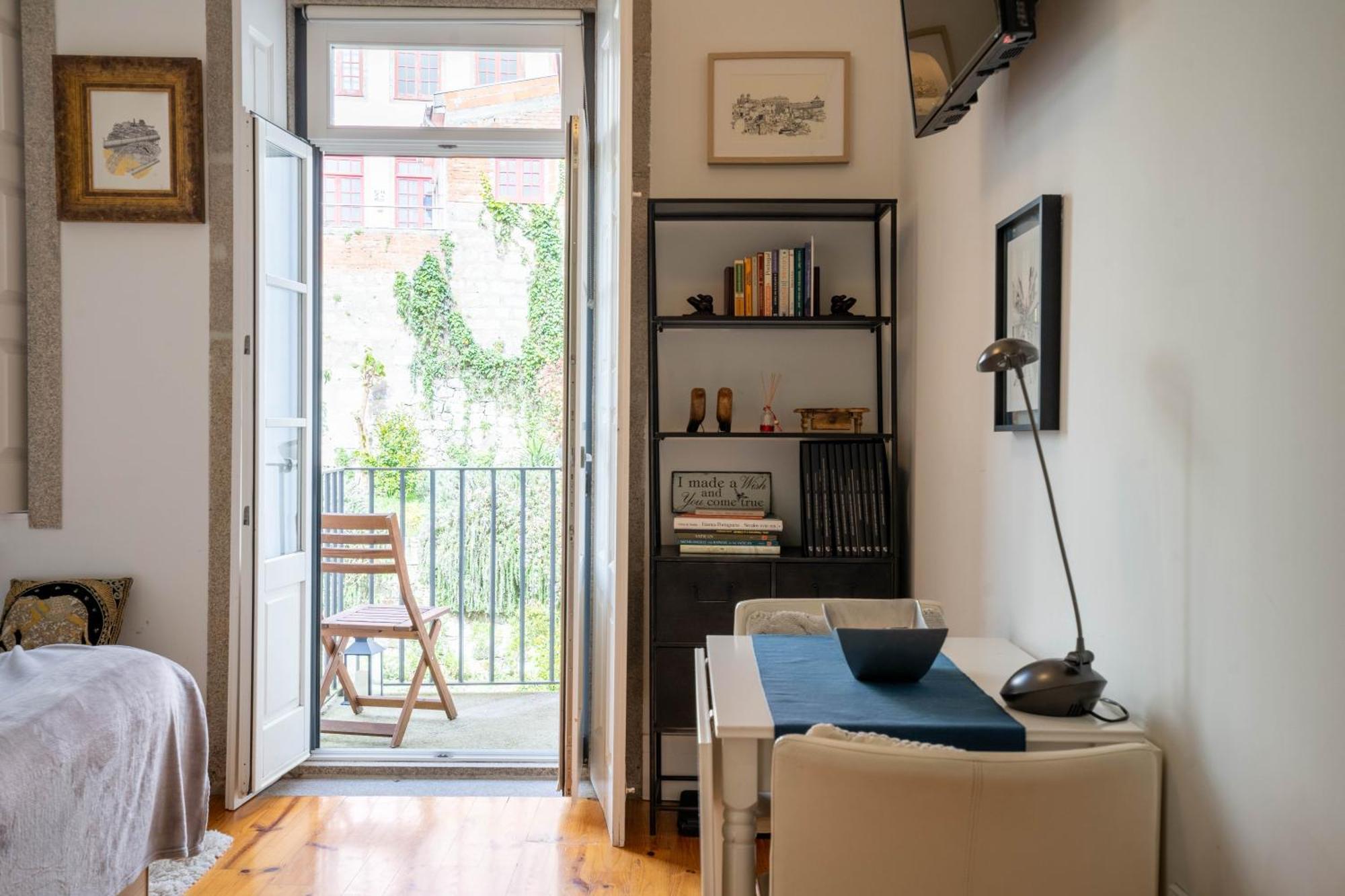 Apartment Living Bohoporto By Lovelystay *