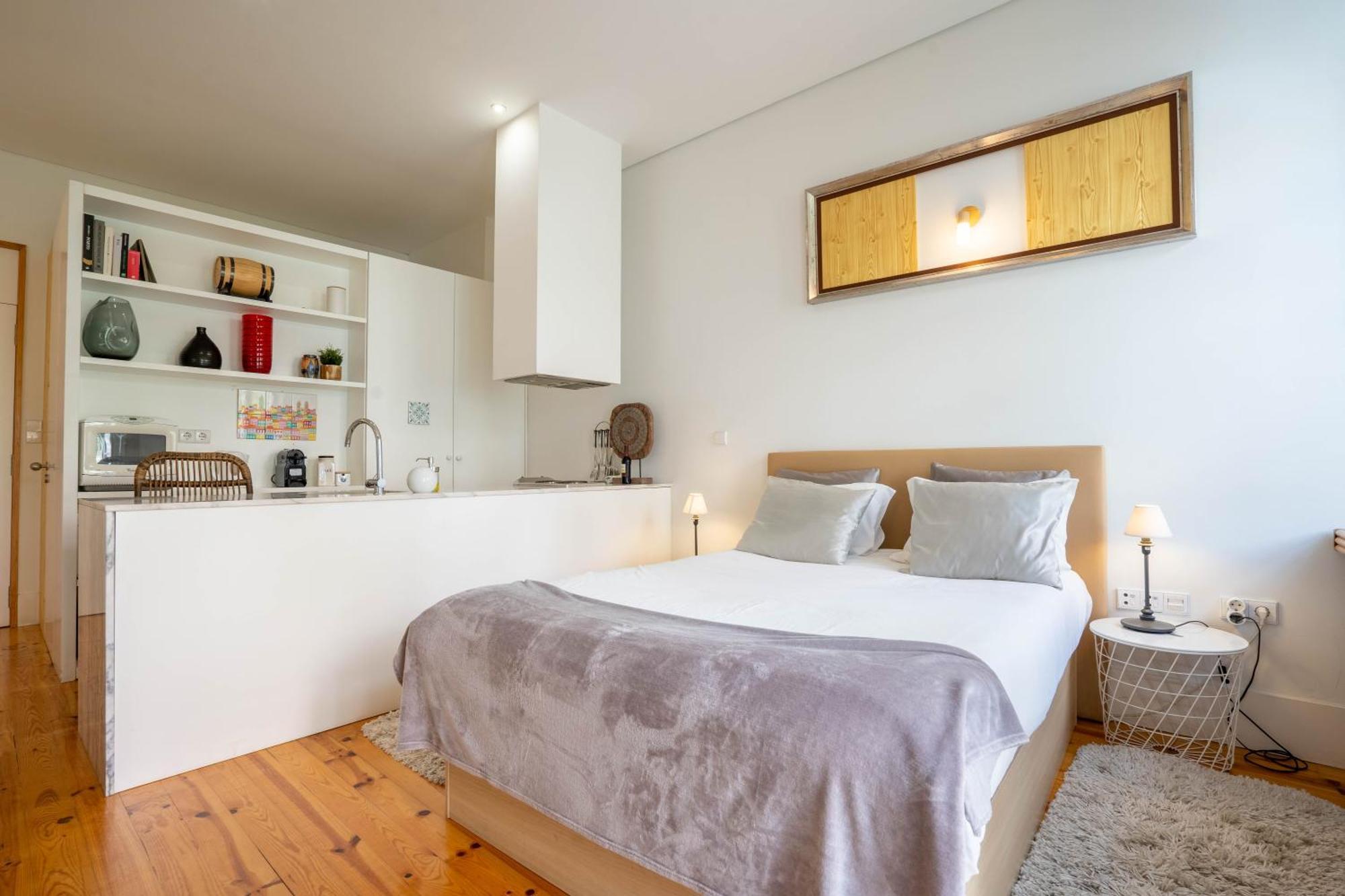 Apartment Living Bohoporto By Lovelystay