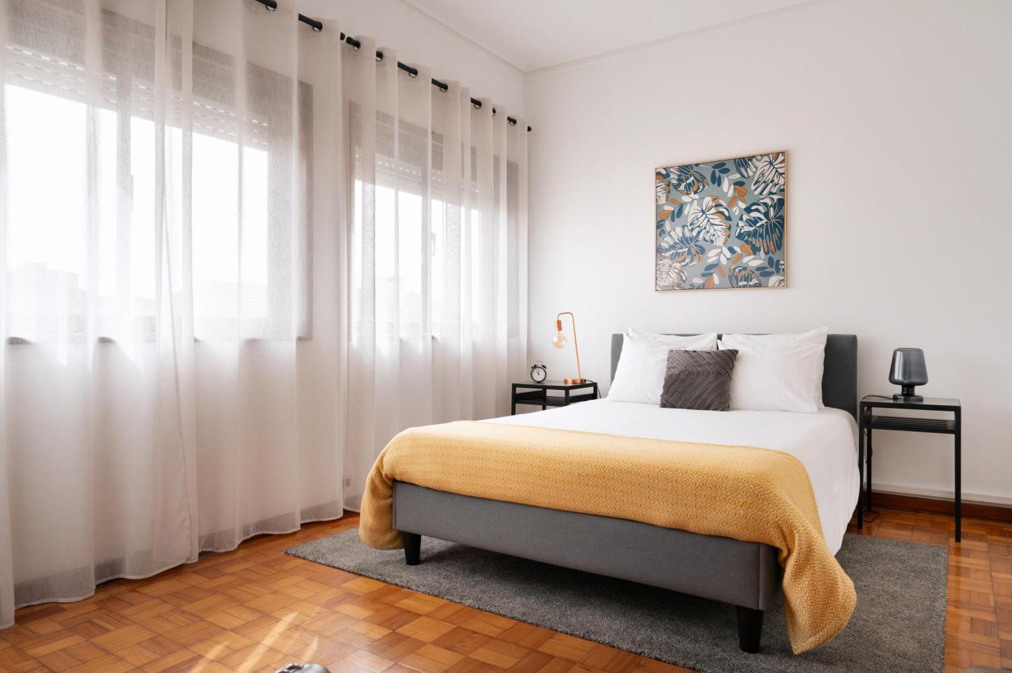 Apartamento Praça Da República - 2 Bedroom Floor Flat