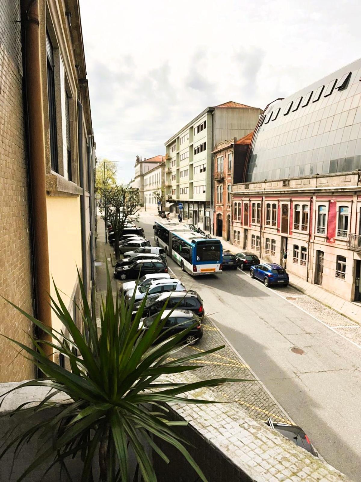 Brittos Lapa In Center Porto